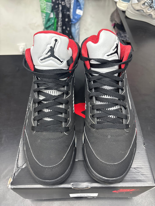 AJ5 Supreme Black (U) - 8.5M (RB)