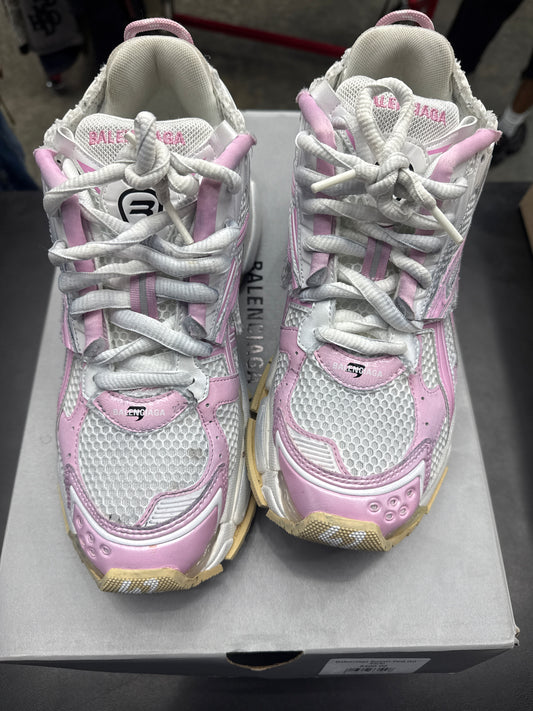 Balenciaga Runner Pink (U) - 42(9)**