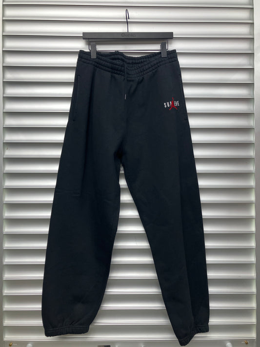 Supreme Jordan Sweatpants - M