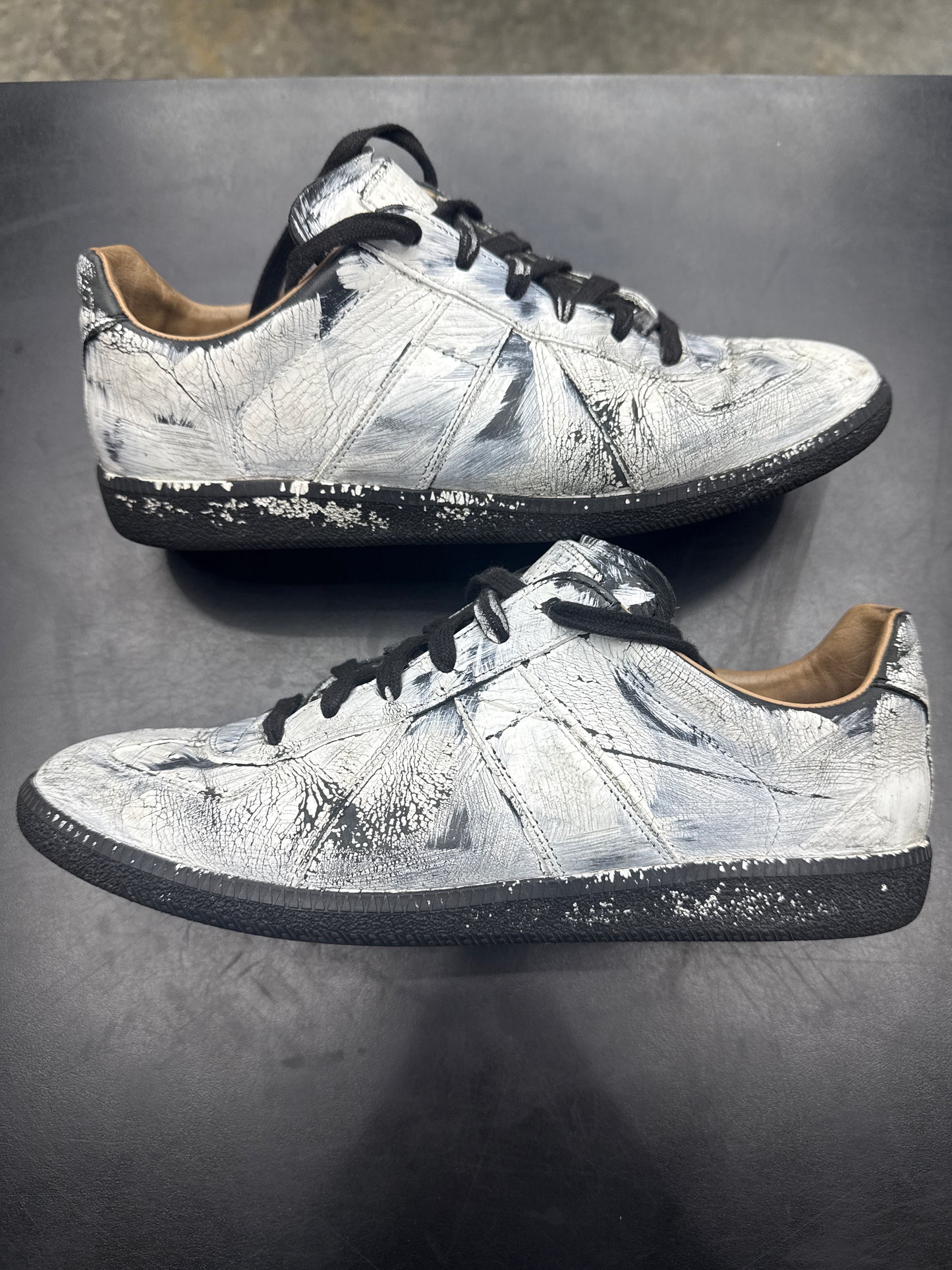 Maison Margiela Replica White Paint (U) - 44(11) (NB)