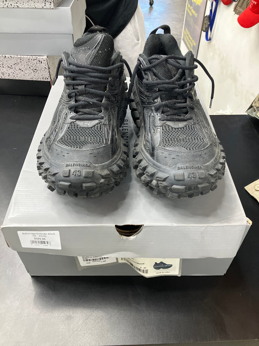 Balenciaga Defender Black (U) - 43(10)
