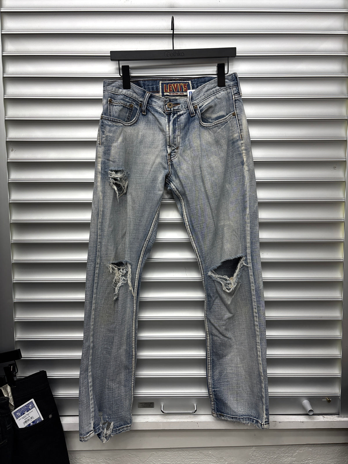 Vintage Levis Distressed Denim - 31**