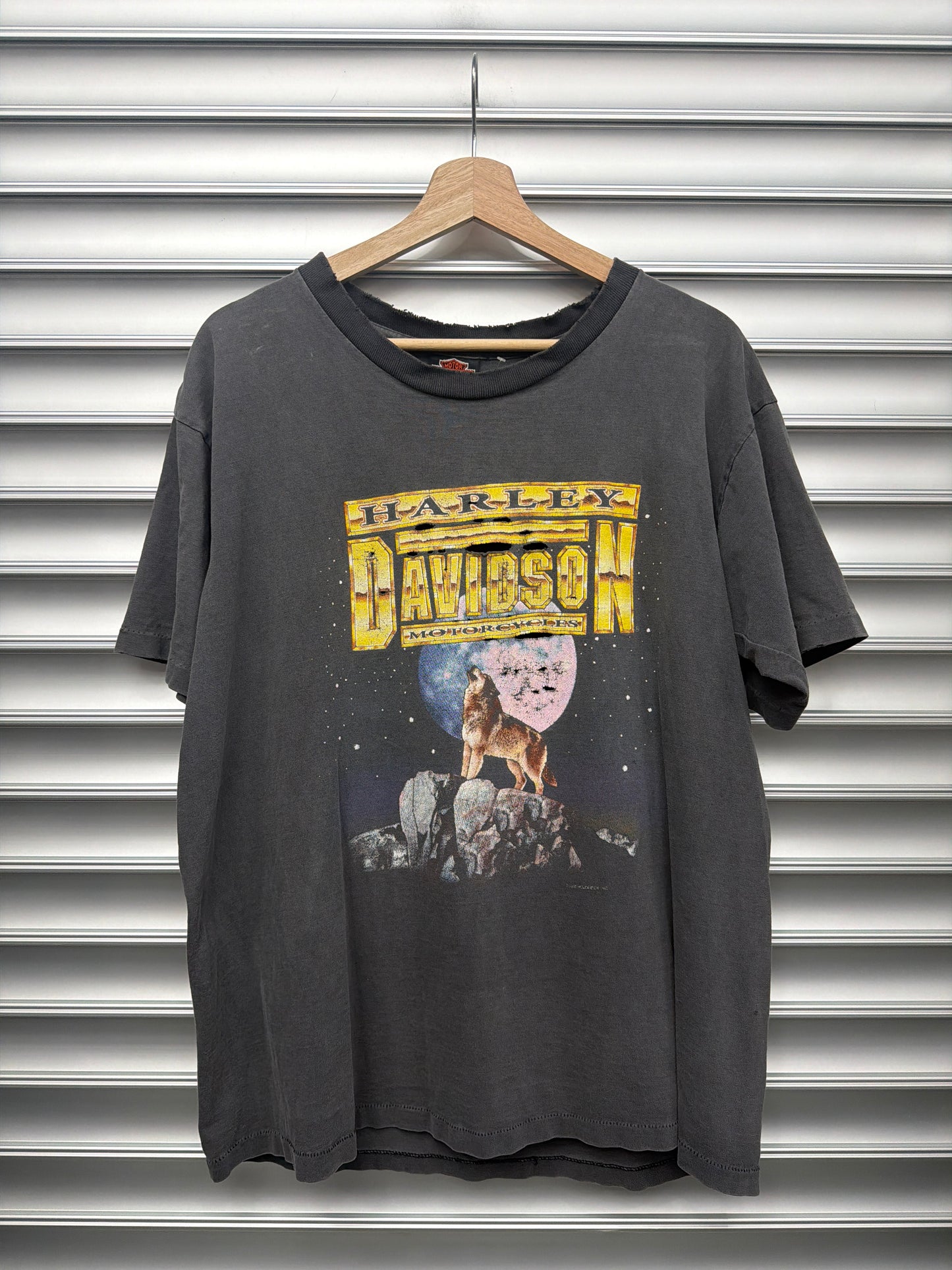 Vintagr Faded Harley Wolf Tee - L