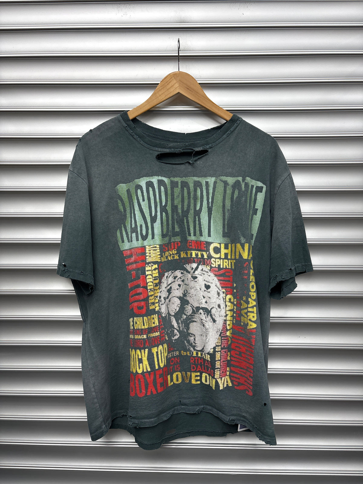 Raspberry Love Washed Tee - M**