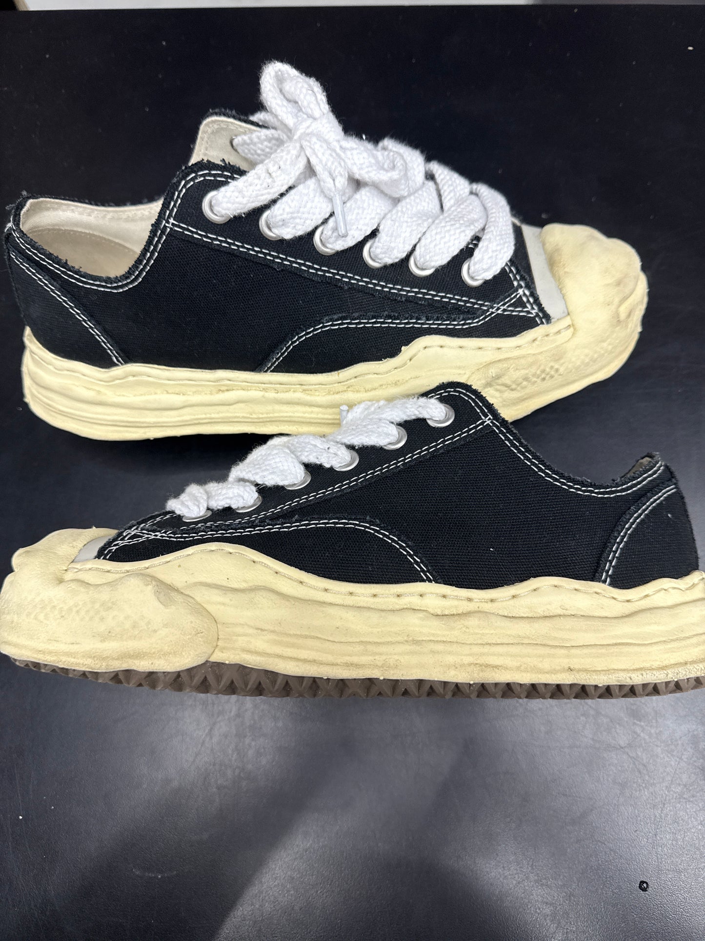MMY Hank Low Black/Creme (U) - 42(9) (NB)