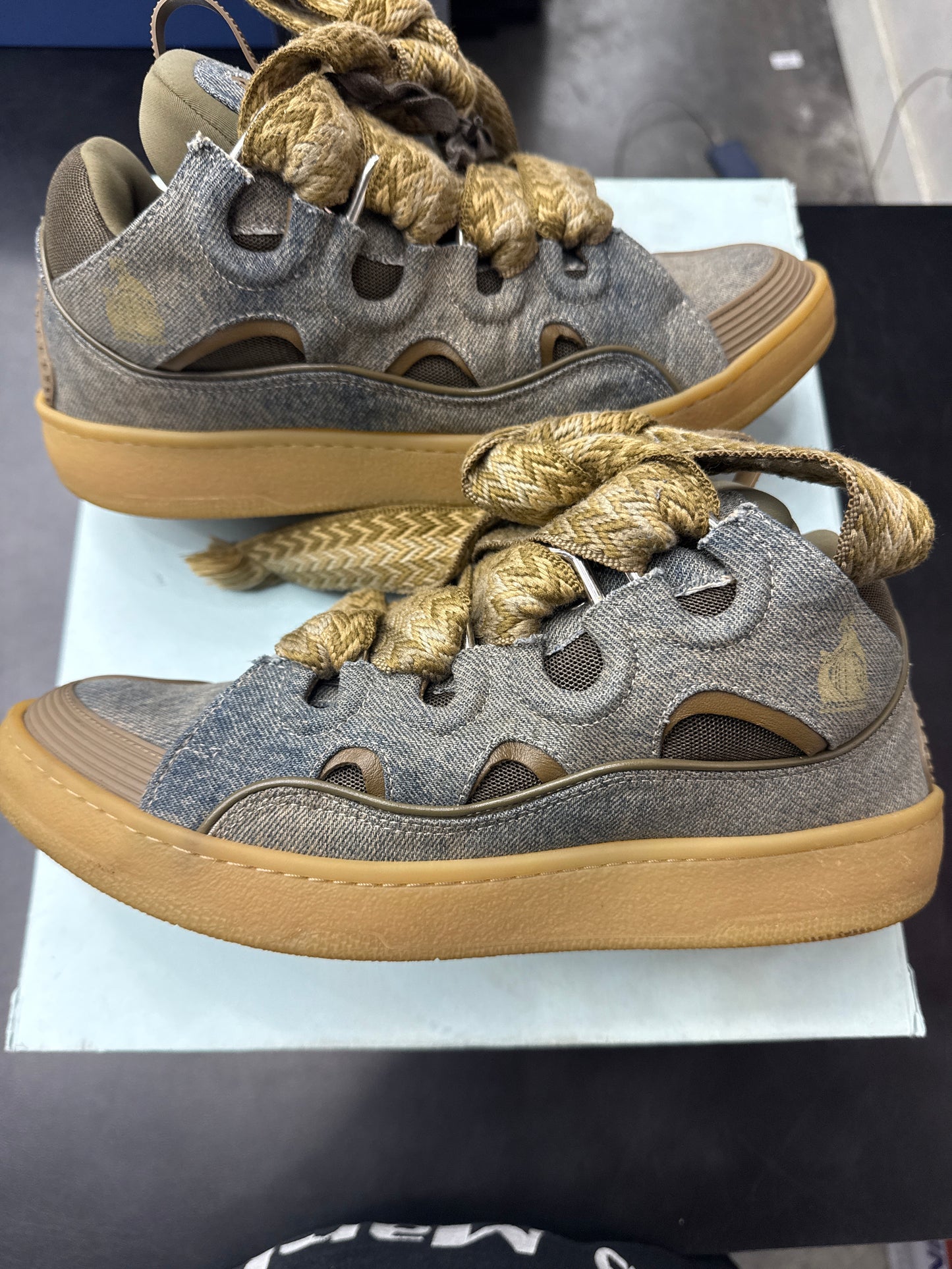 LANVIN Curb Denim Grey (U) - 42(9)