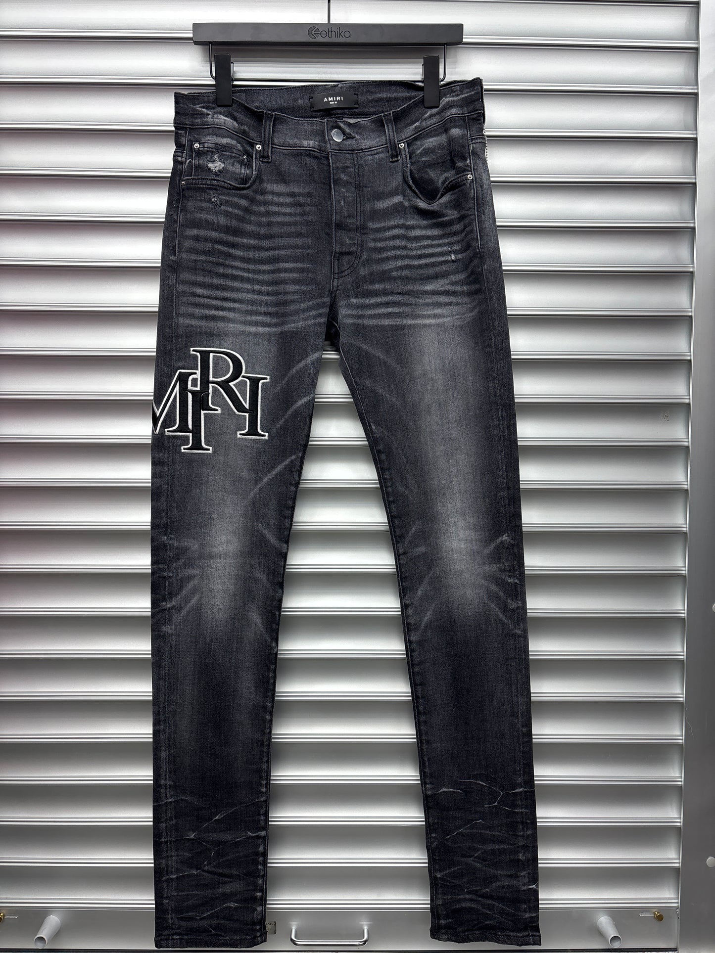 Black Amiri Spellout Denim - 32