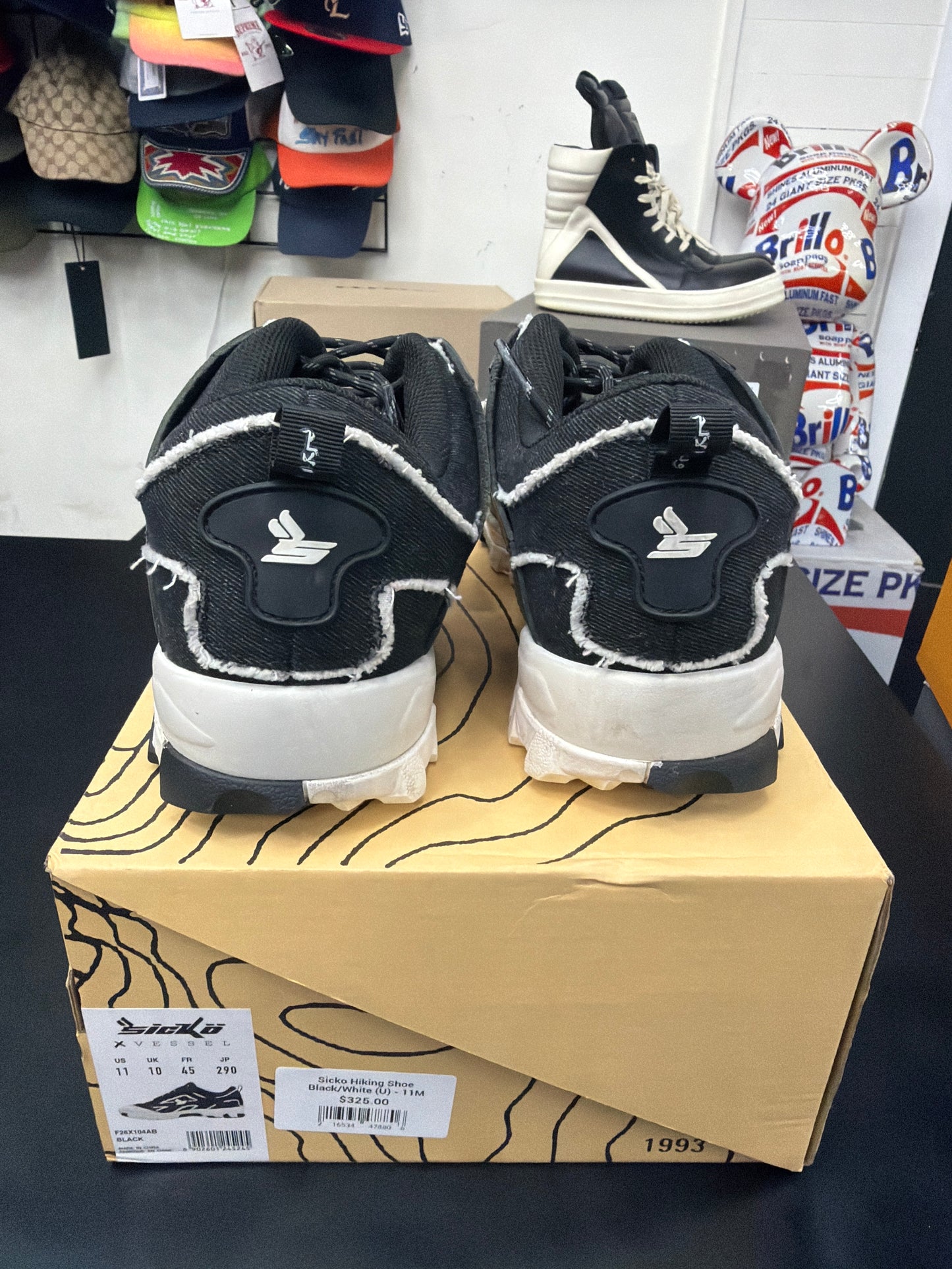 Sicko Hiking Shoe Black/White (U) - 11M