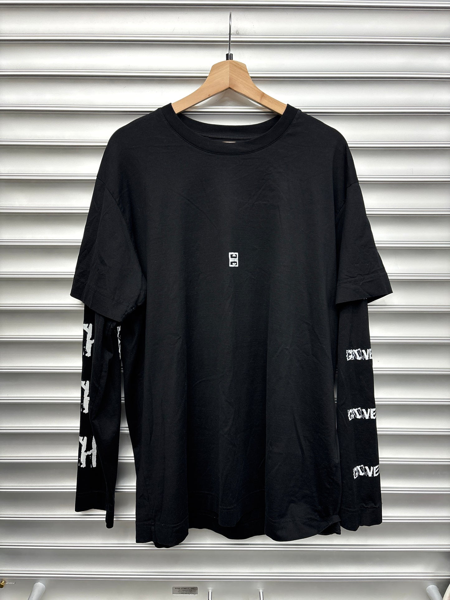 Givenchy Longsleeve - M**