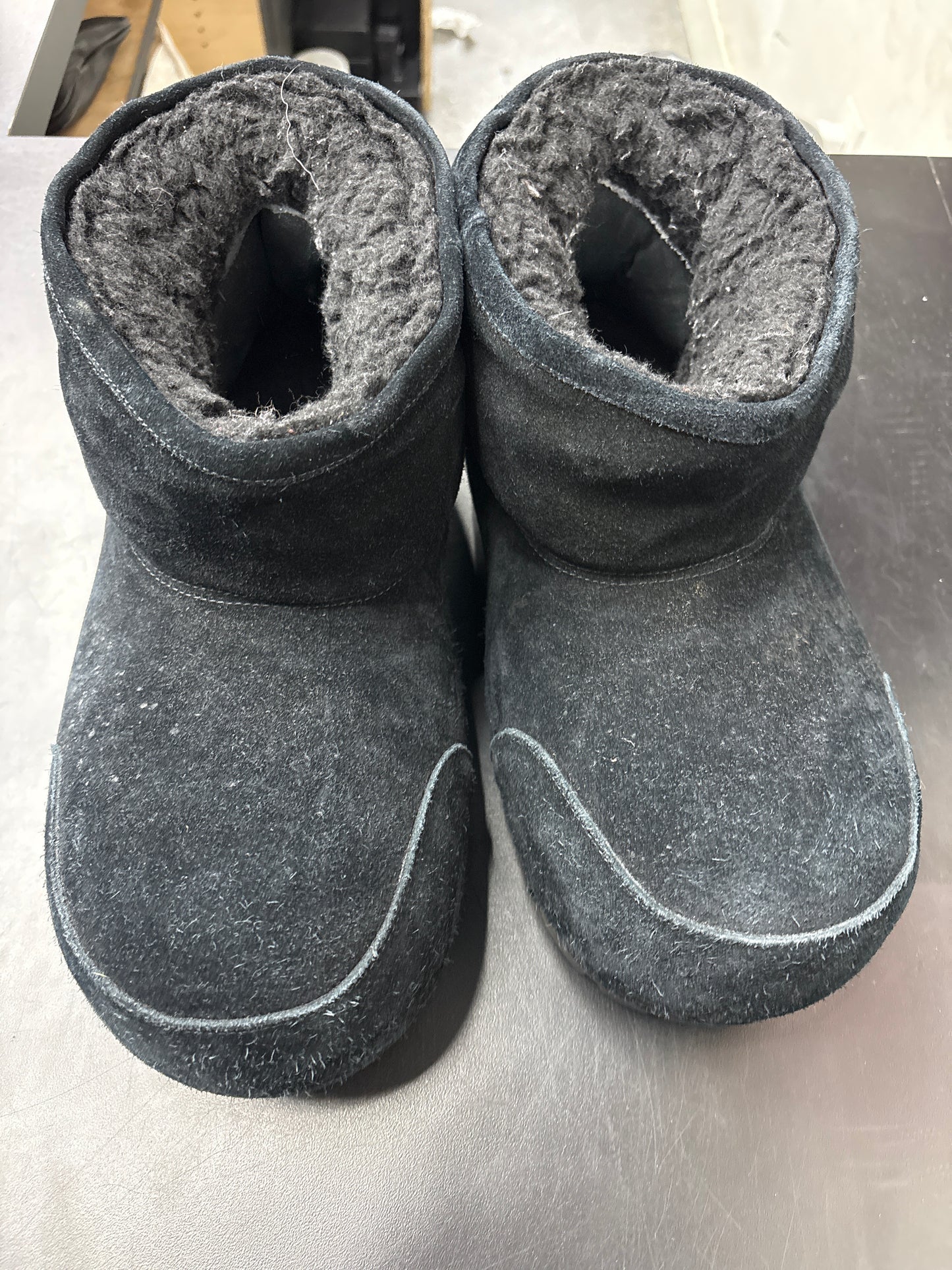 Balenciaga Low Black Alaska Boot (U) - 43(10) (NB)**