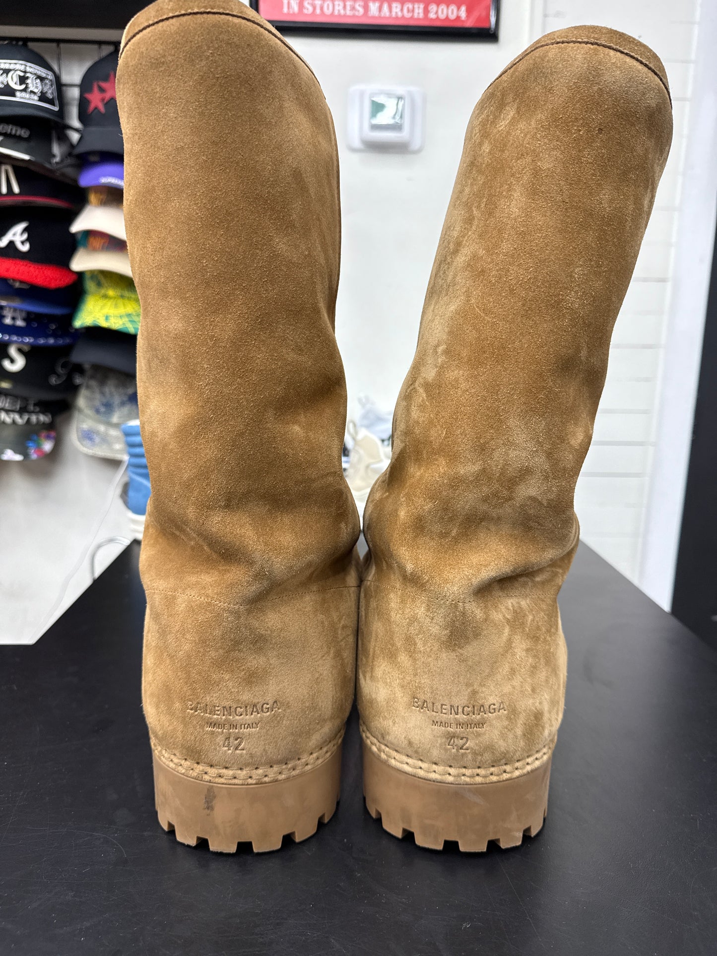 Balenciaga Brown UGG Boot (U) - 42(9) (NB)