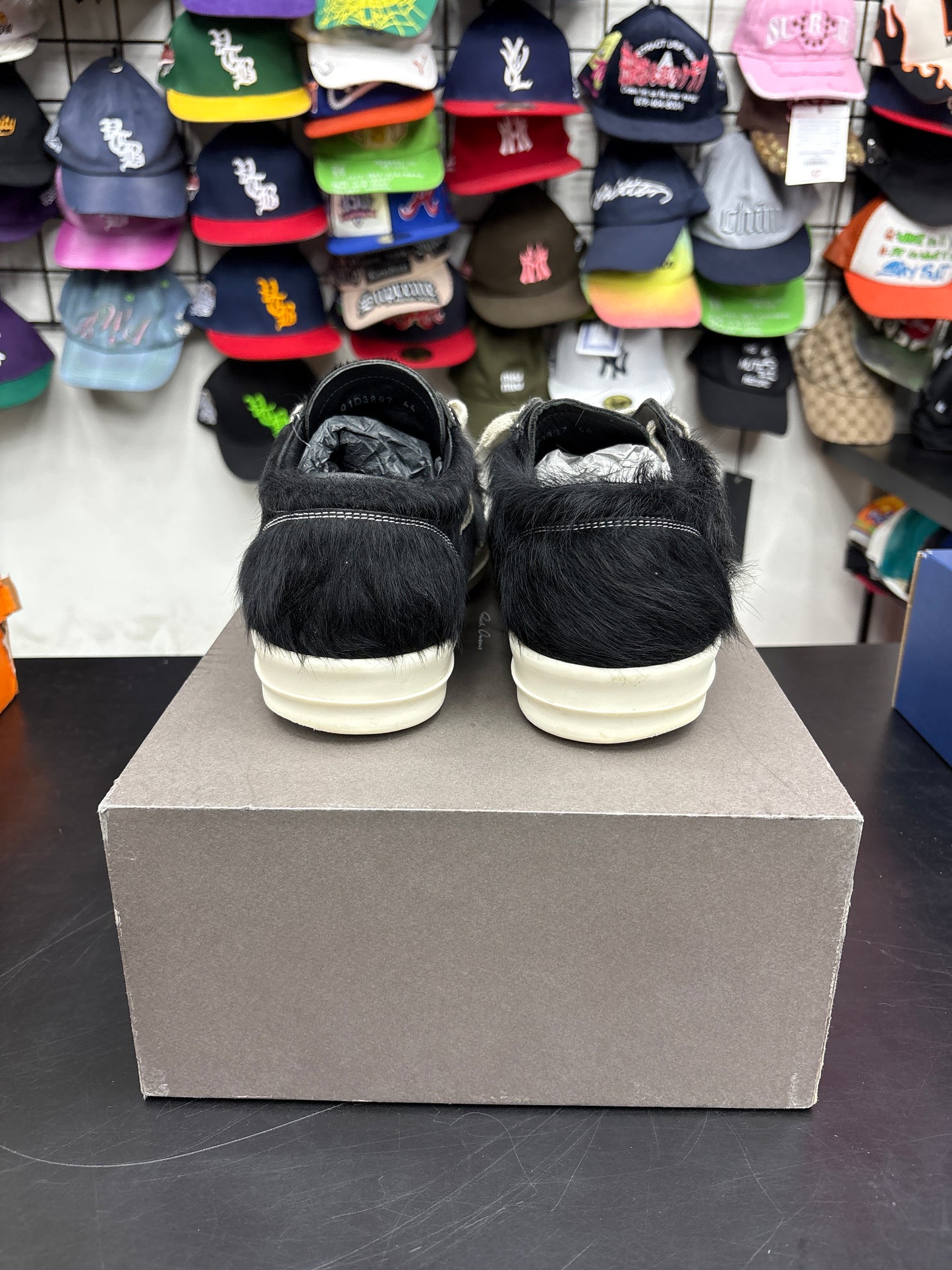 Rick Owen Vintage Black Fur (U) - 44(11)