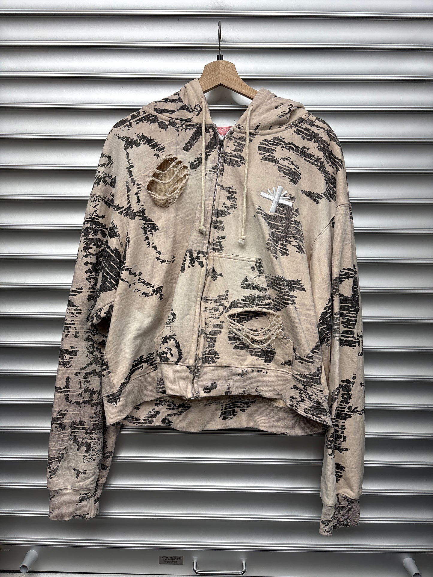 Vertabrae Tan Distressed Hoodie - L