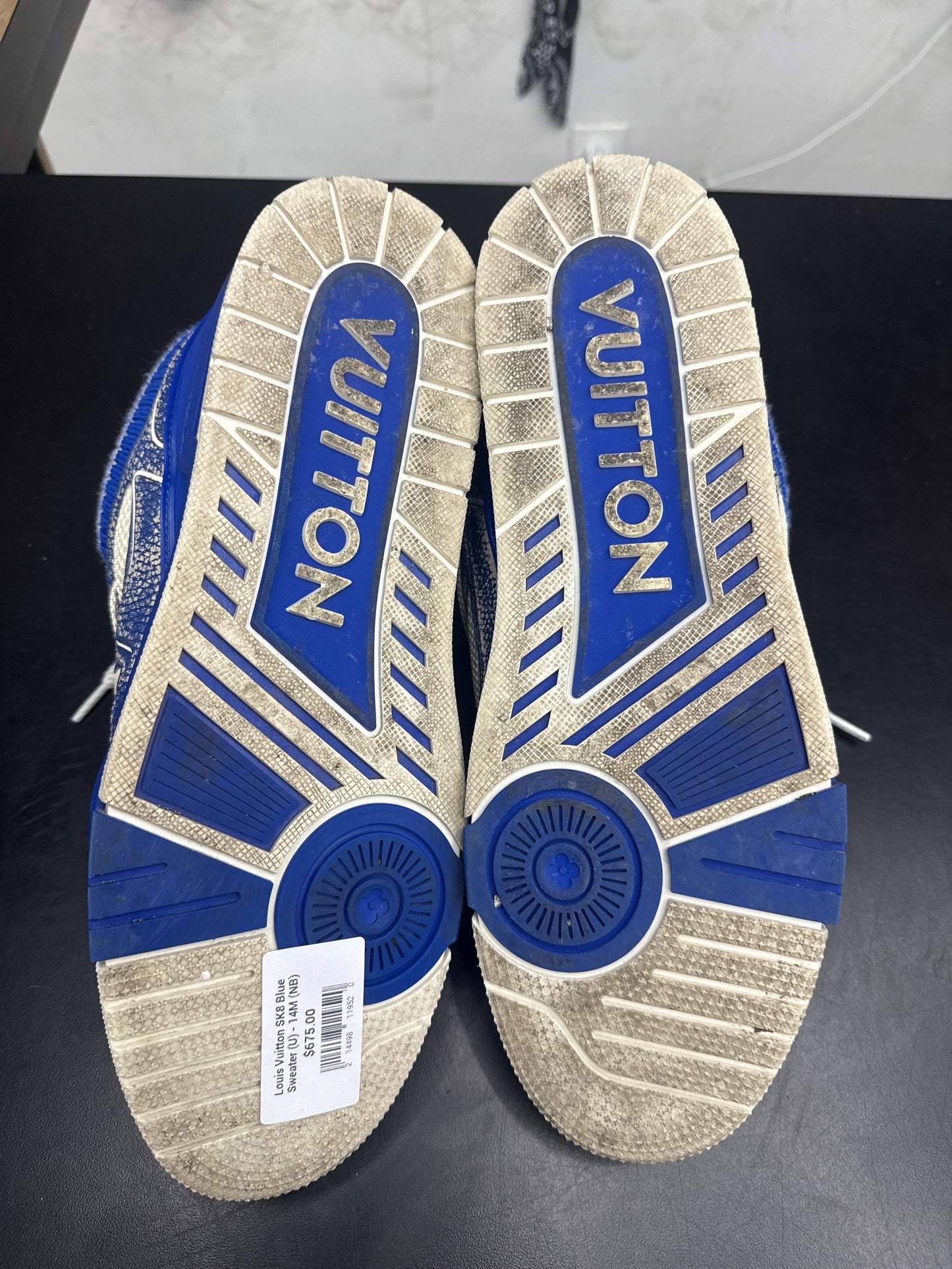 Louis Vuitton SK8 Blue Sweater (U) - 14M (NB)