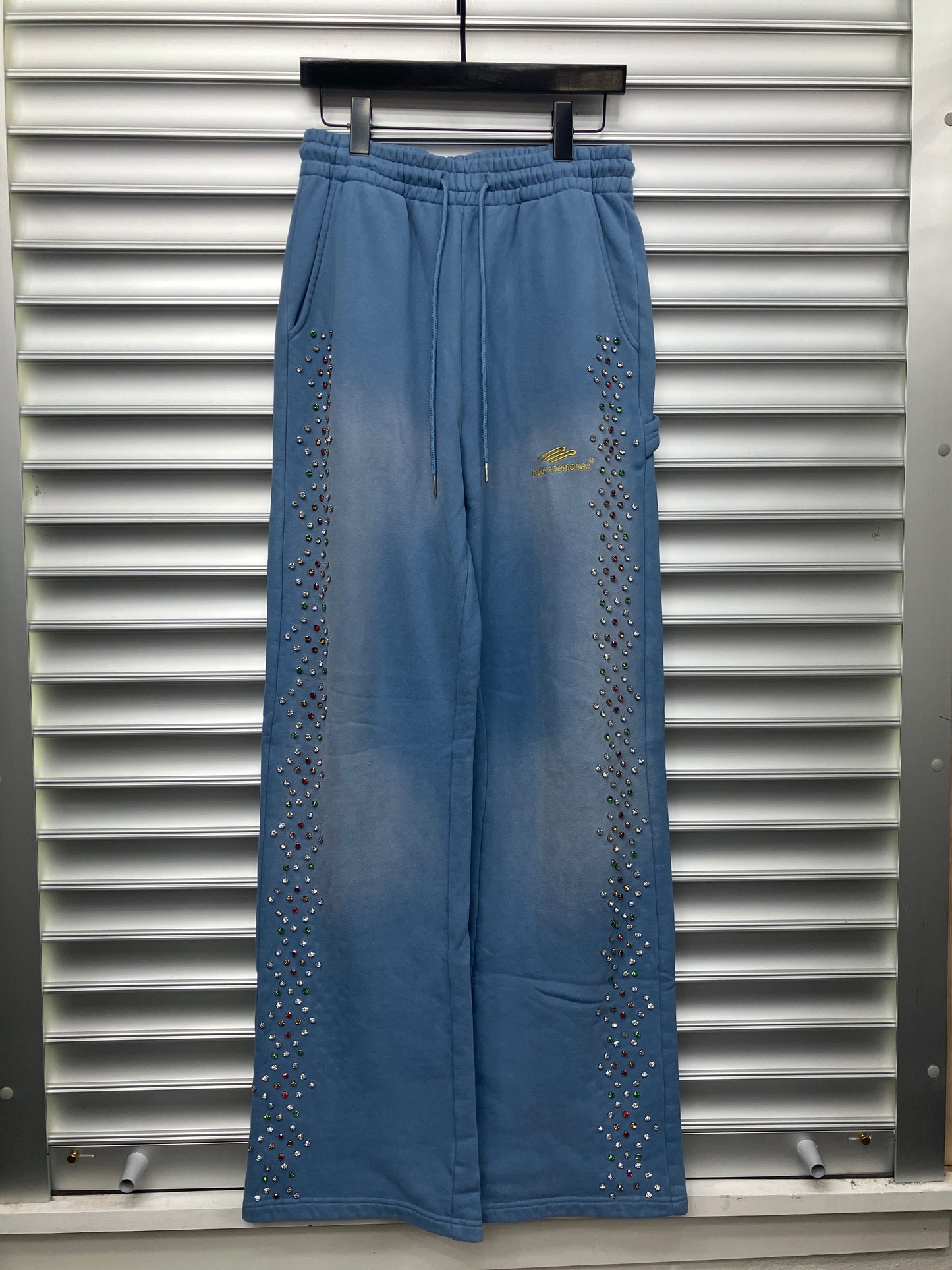 HMDD UNC Rhinetone Sweatpants - S