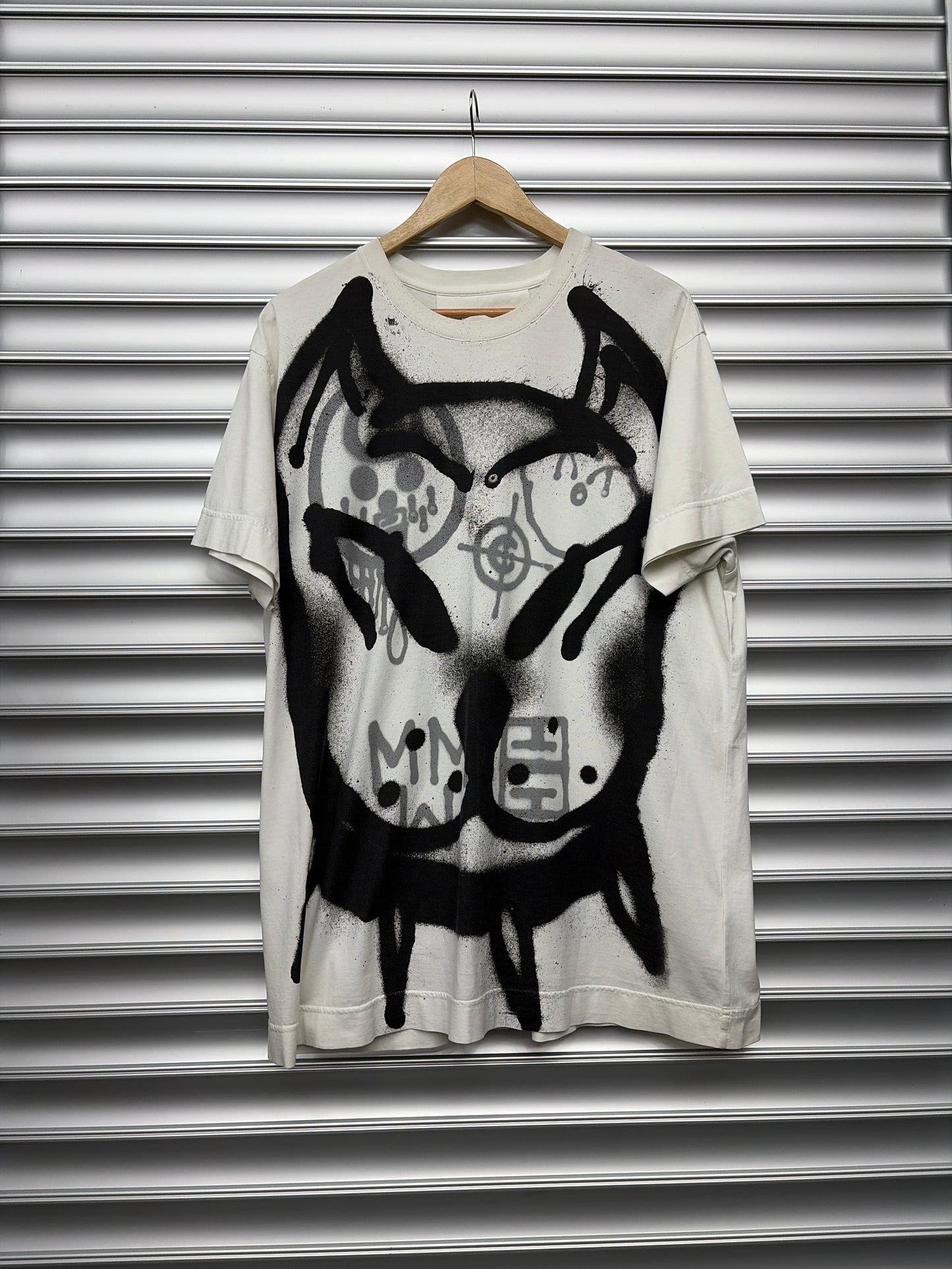 Givenchy Chito Graffiti Tee - M