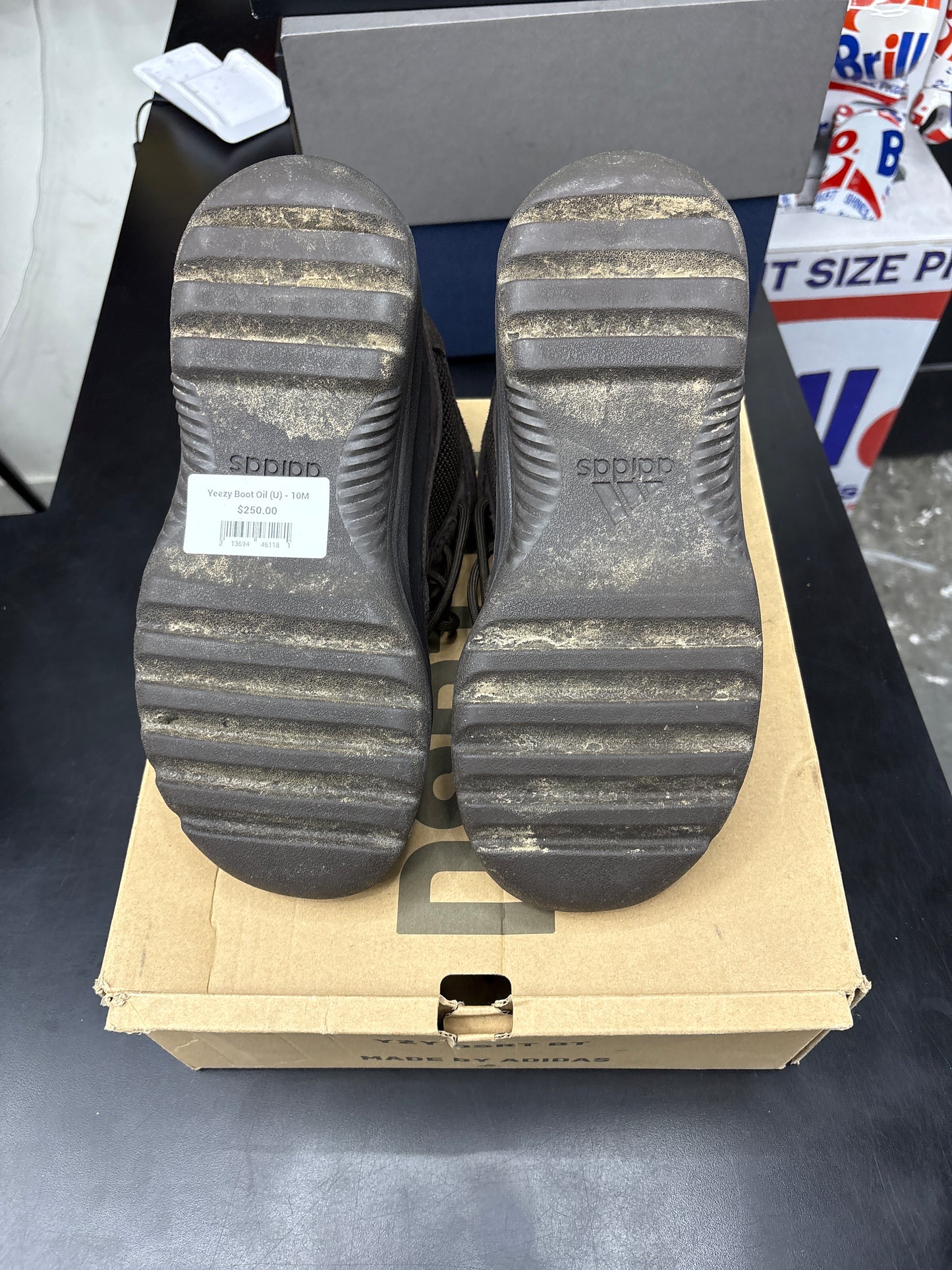 Yeezy Boot Oil (U) - 10M