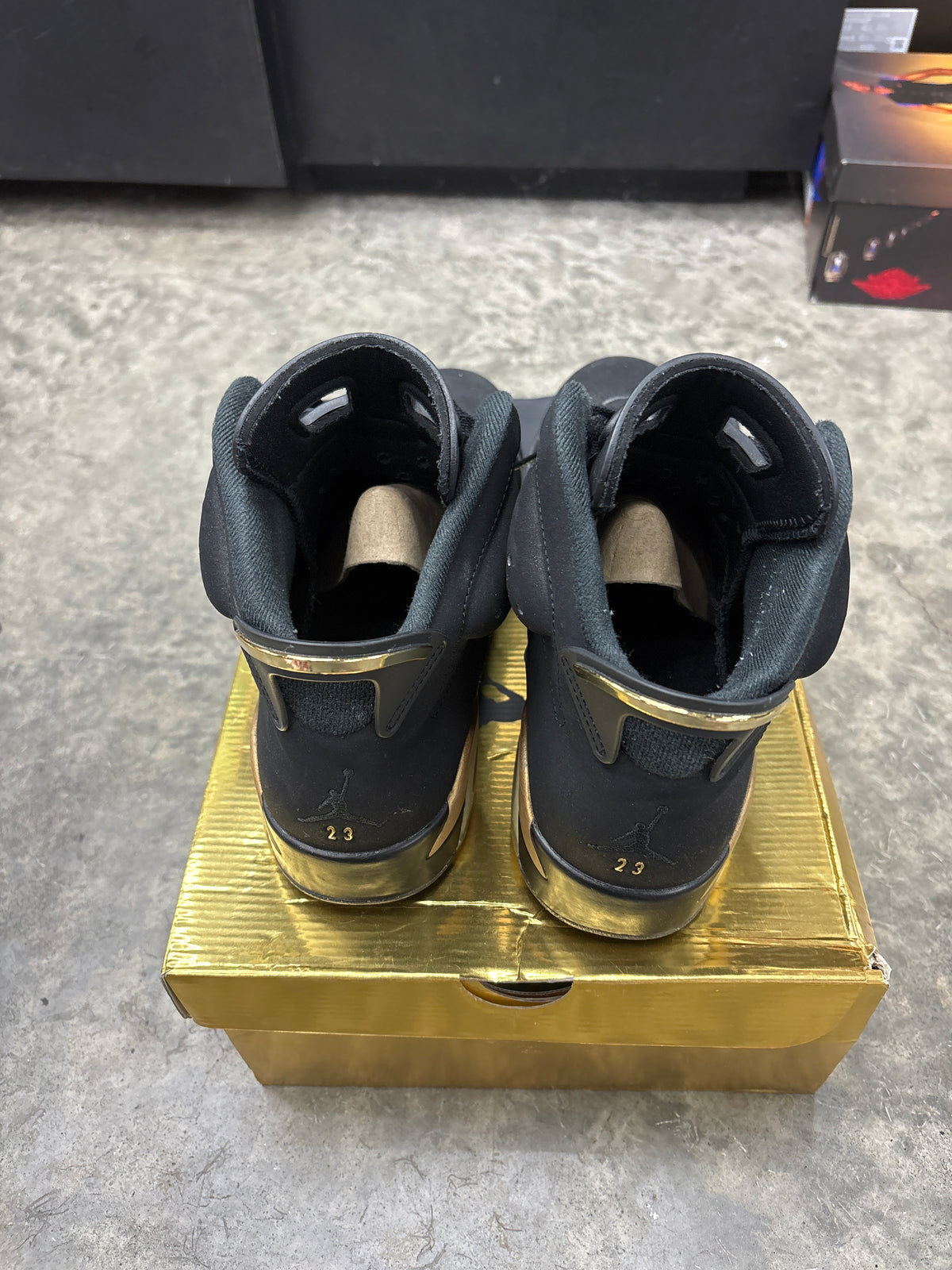 AJ6 DMP (U) - 9.5M**