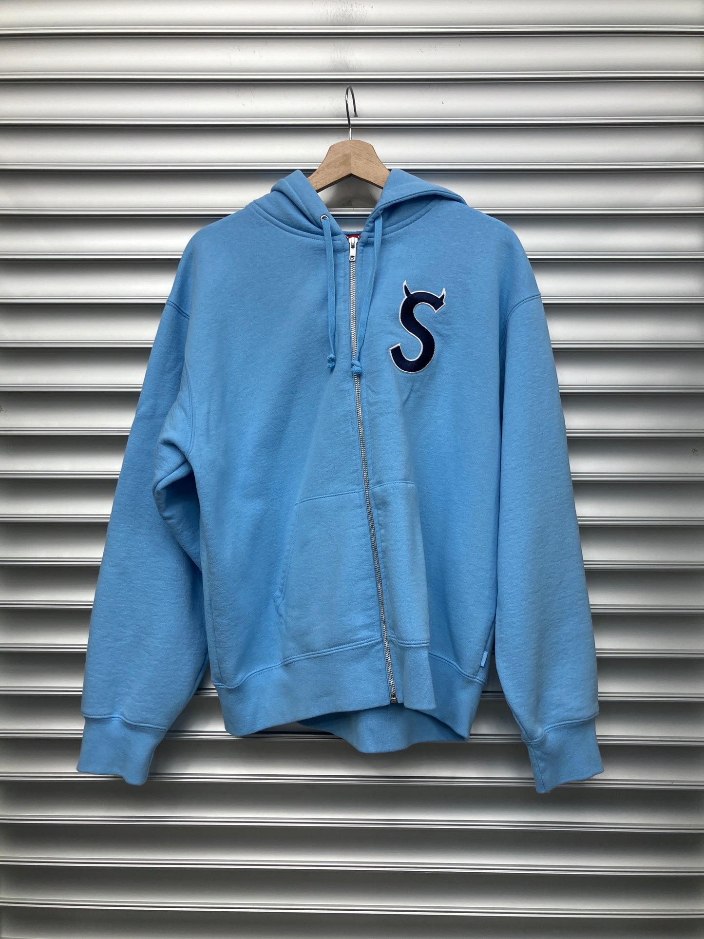 Supreme Blue Zip Up - M