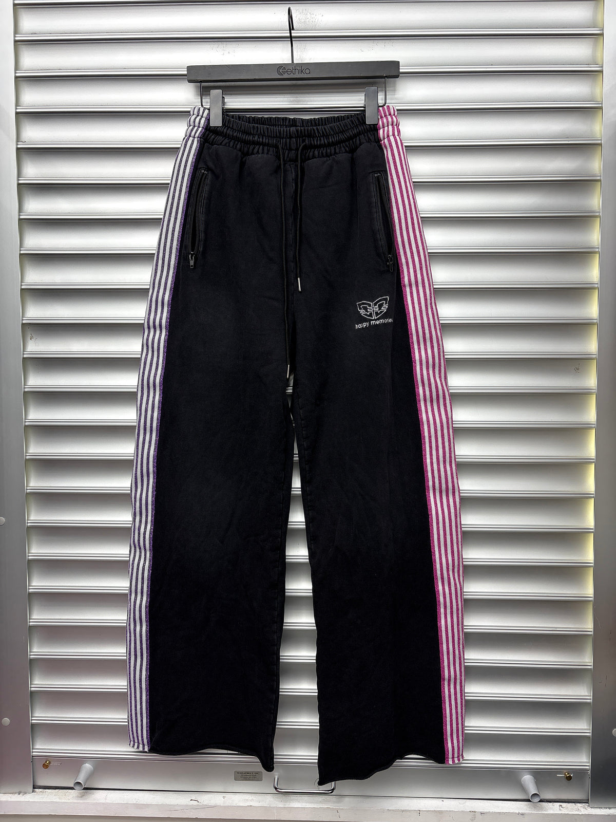 HMDD Purple Striped Sweats - M**