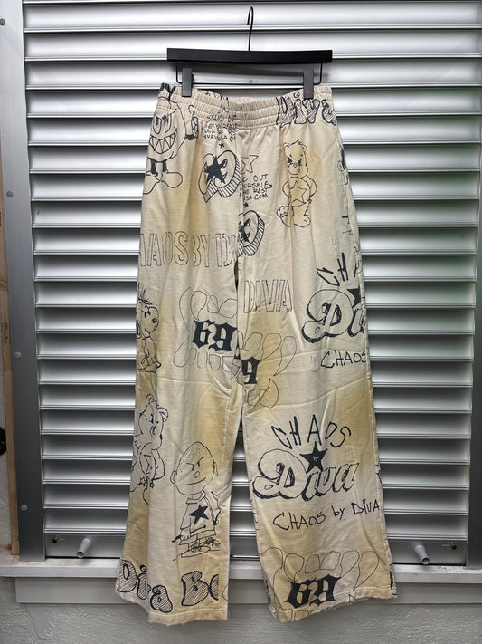 Diva Sketch All Over Print Sweatpants - XL