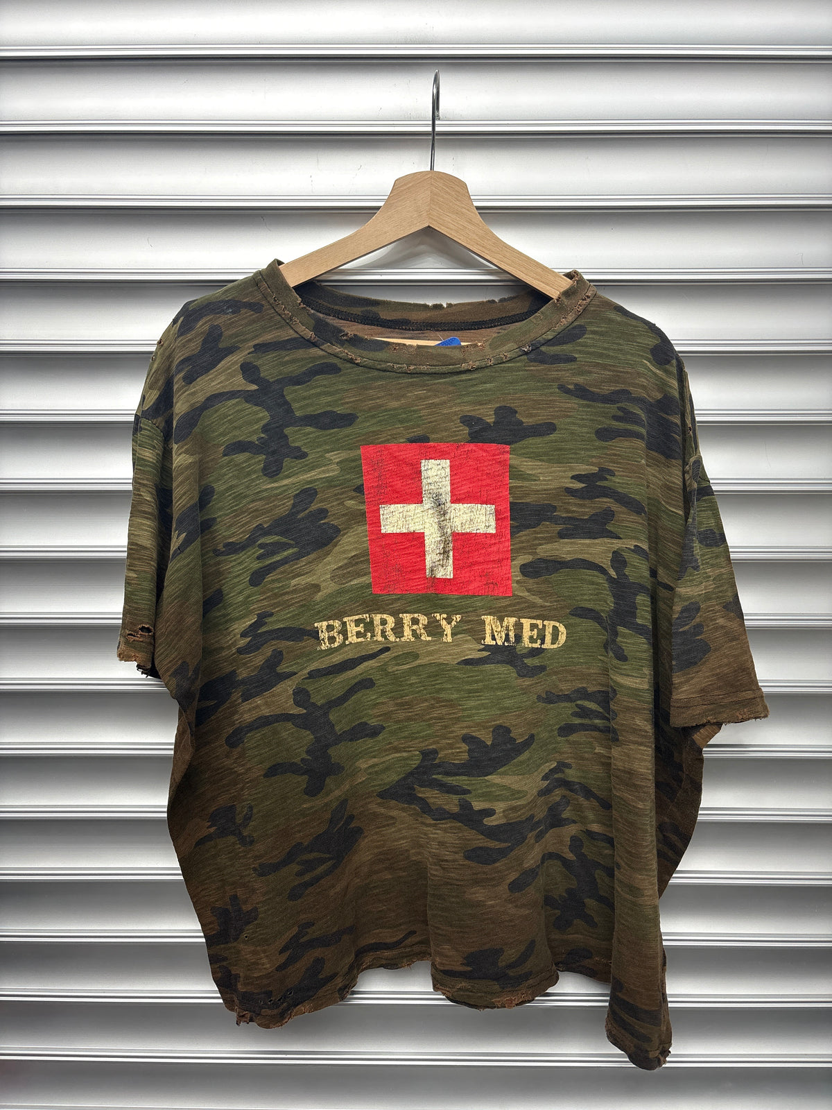 Raspberry Med Tee - XL**