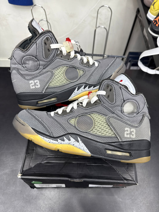 AJ5 Off White Muslin (U) - 10M