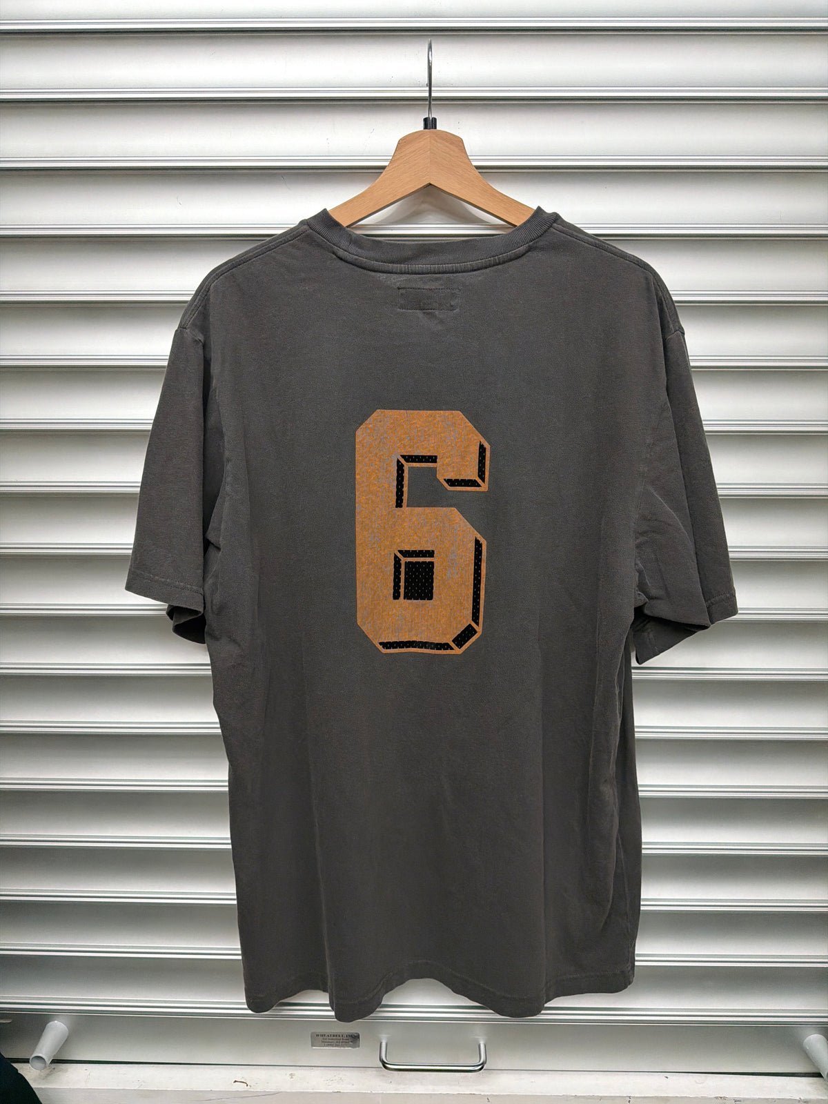 Supreme 6 Logo Tee - M**
