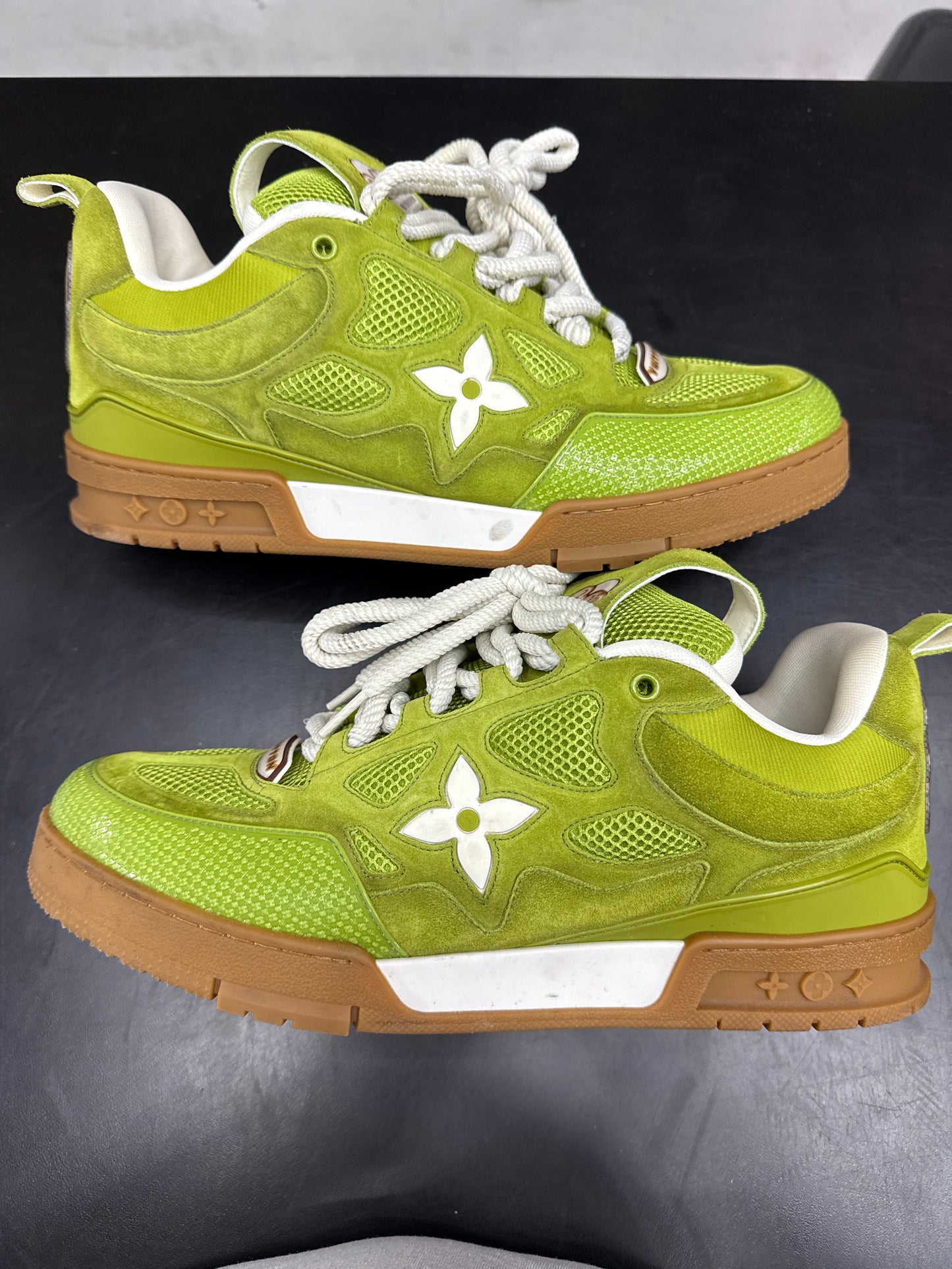 Louis Vuitton SK8 Green Suede (U) - 13M (NB)