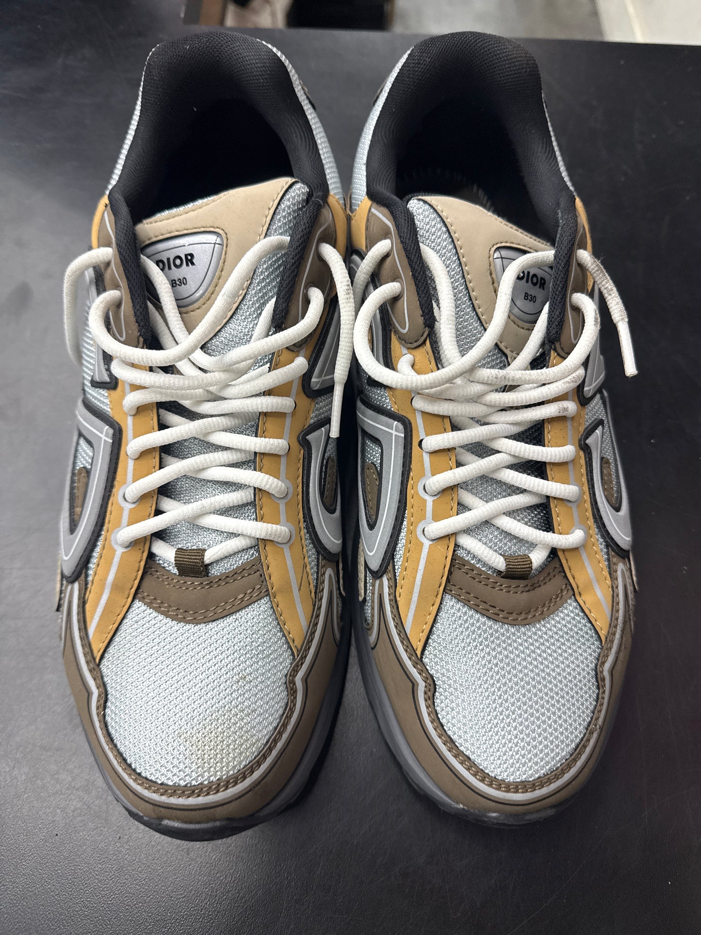 Dior B30 Brown (U) - 45(12) (NB)