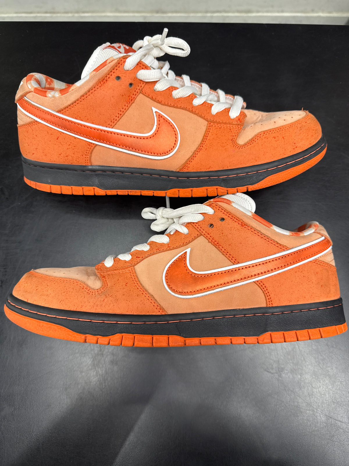 Nike Dunk Low SB Orange Lobster (U) - 11.5M (NB)**