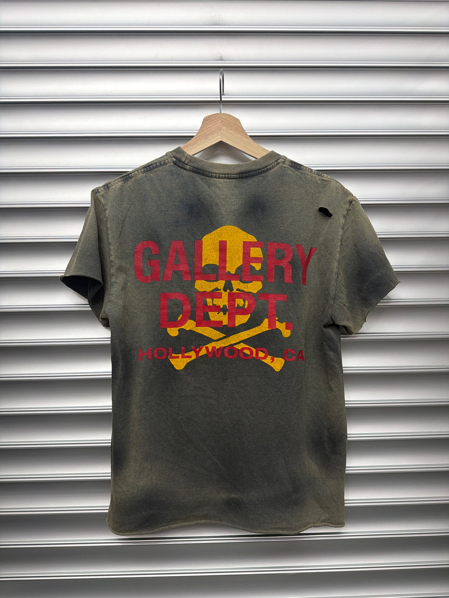 Vintage Gallery Dept Skull Tee - S