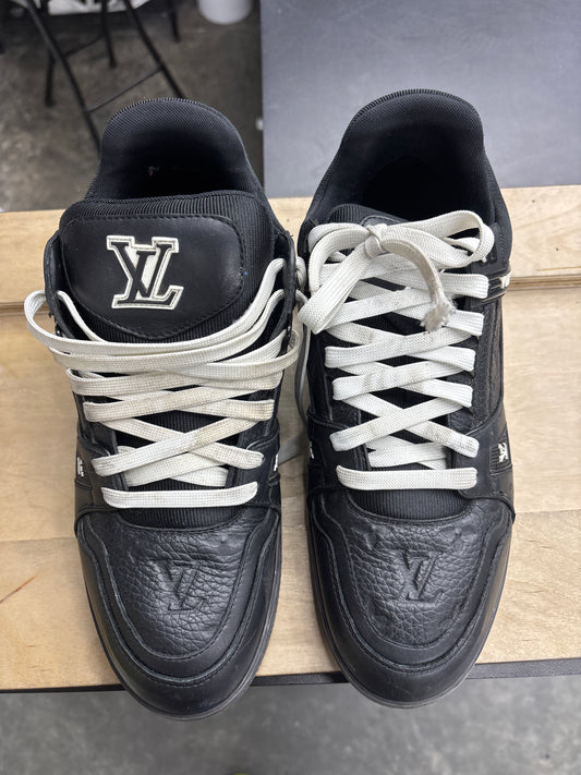 Louis Vuitton Trainer Triple Black (U) - 11.5M (NB)