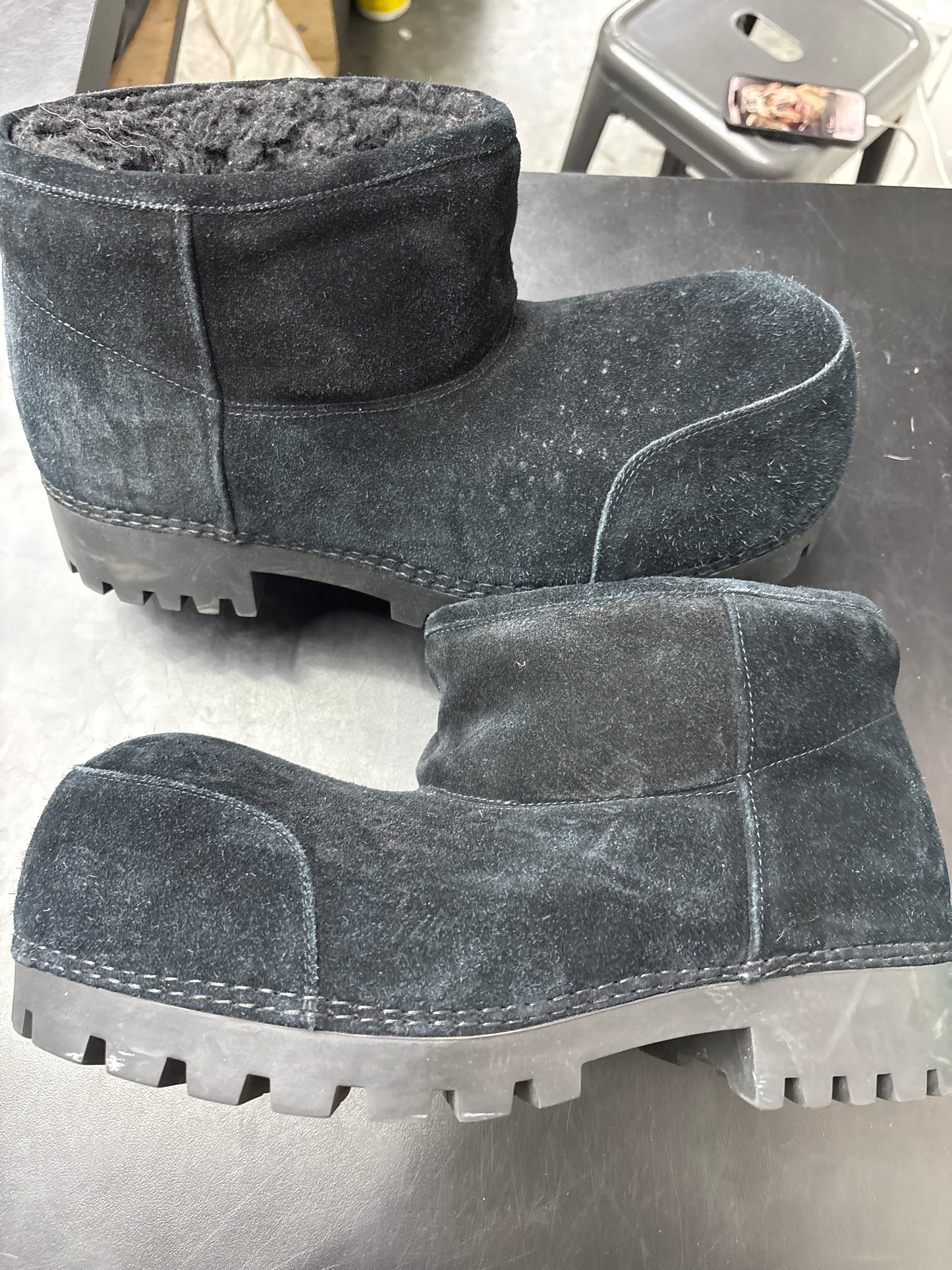 Balenciaga Low Black Alaska Boot (U) - 43(10) (NB)**