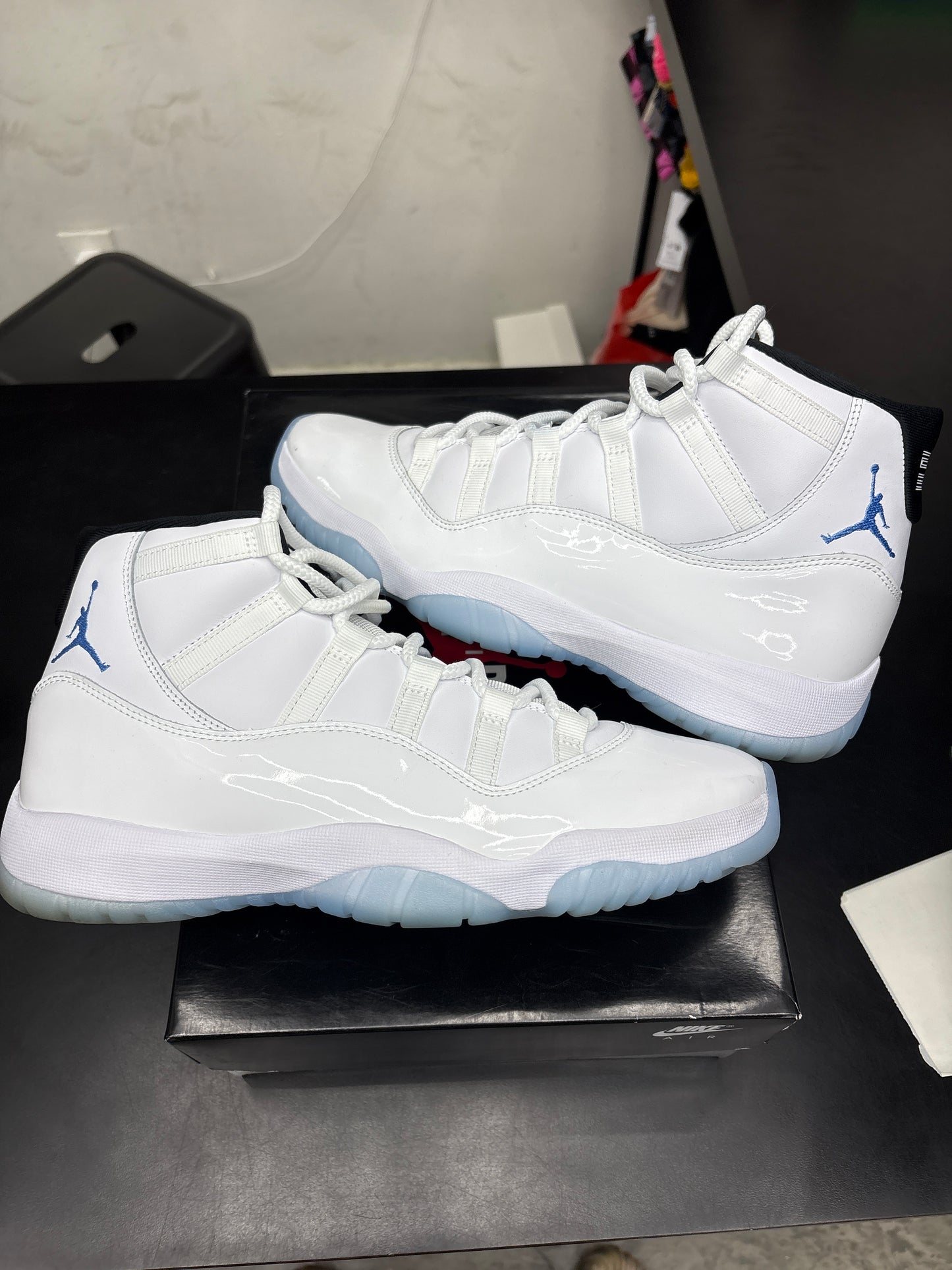 AJ11 Legend Blue (U) - 10.5M**