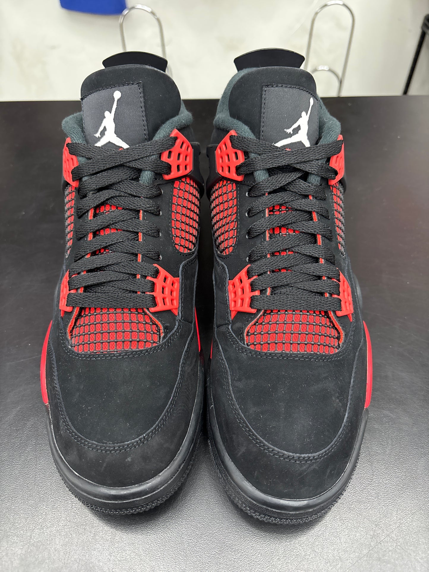 AJ4 Red Thunder (U) - 11M (NB)