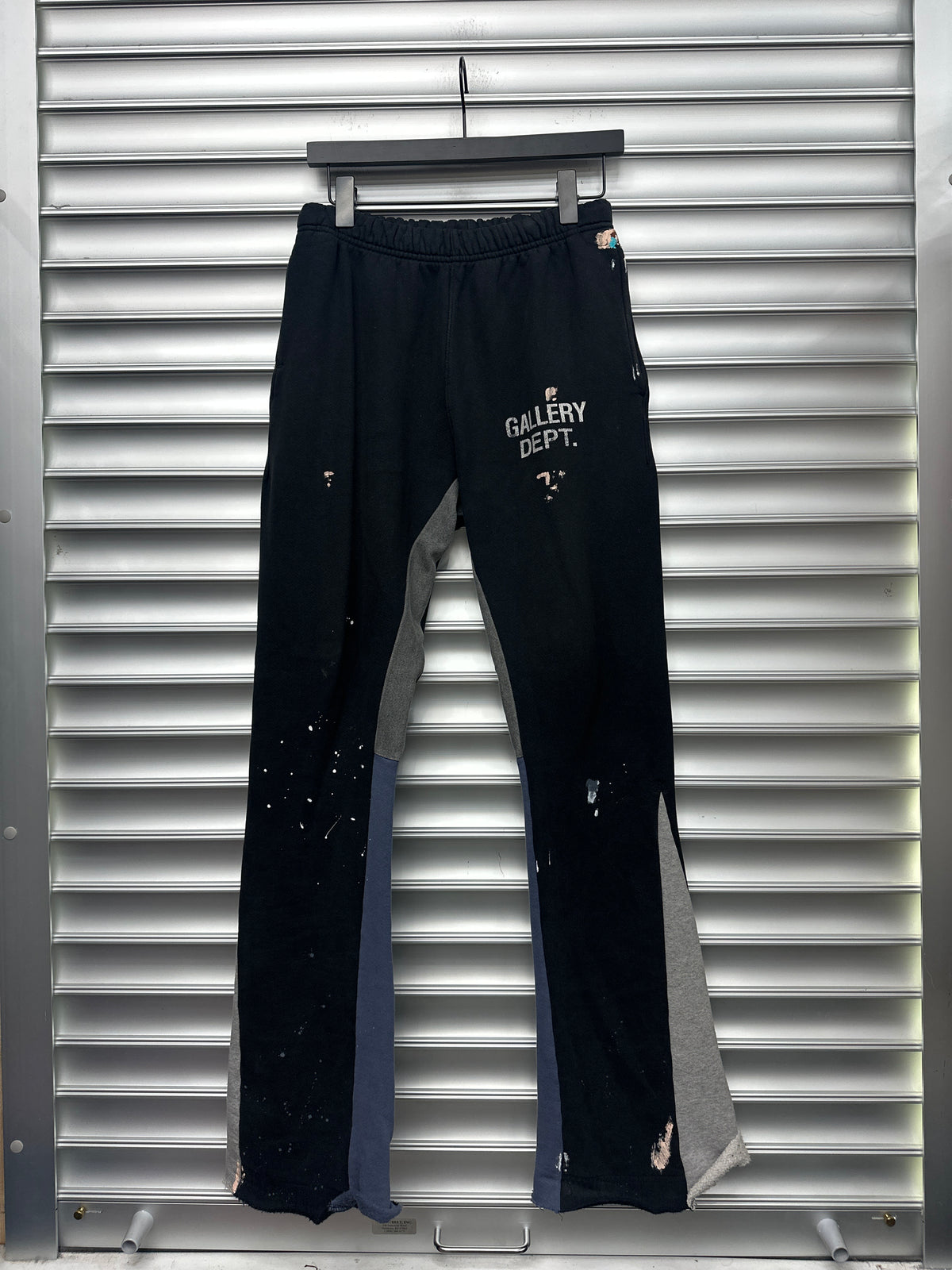 Gallery Dept Black Flare Sweats - S**