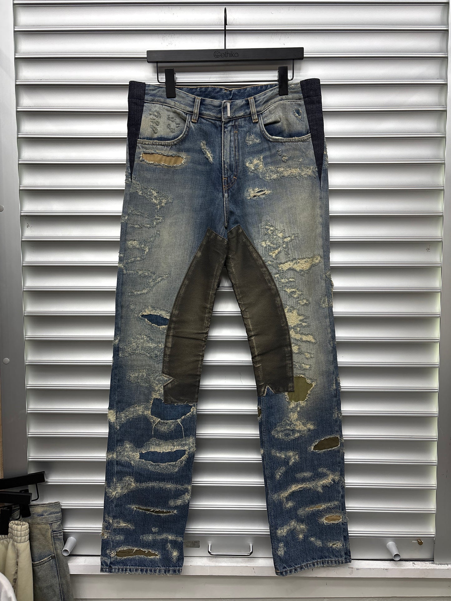 Givenchy Boro Denim Jeans - 30