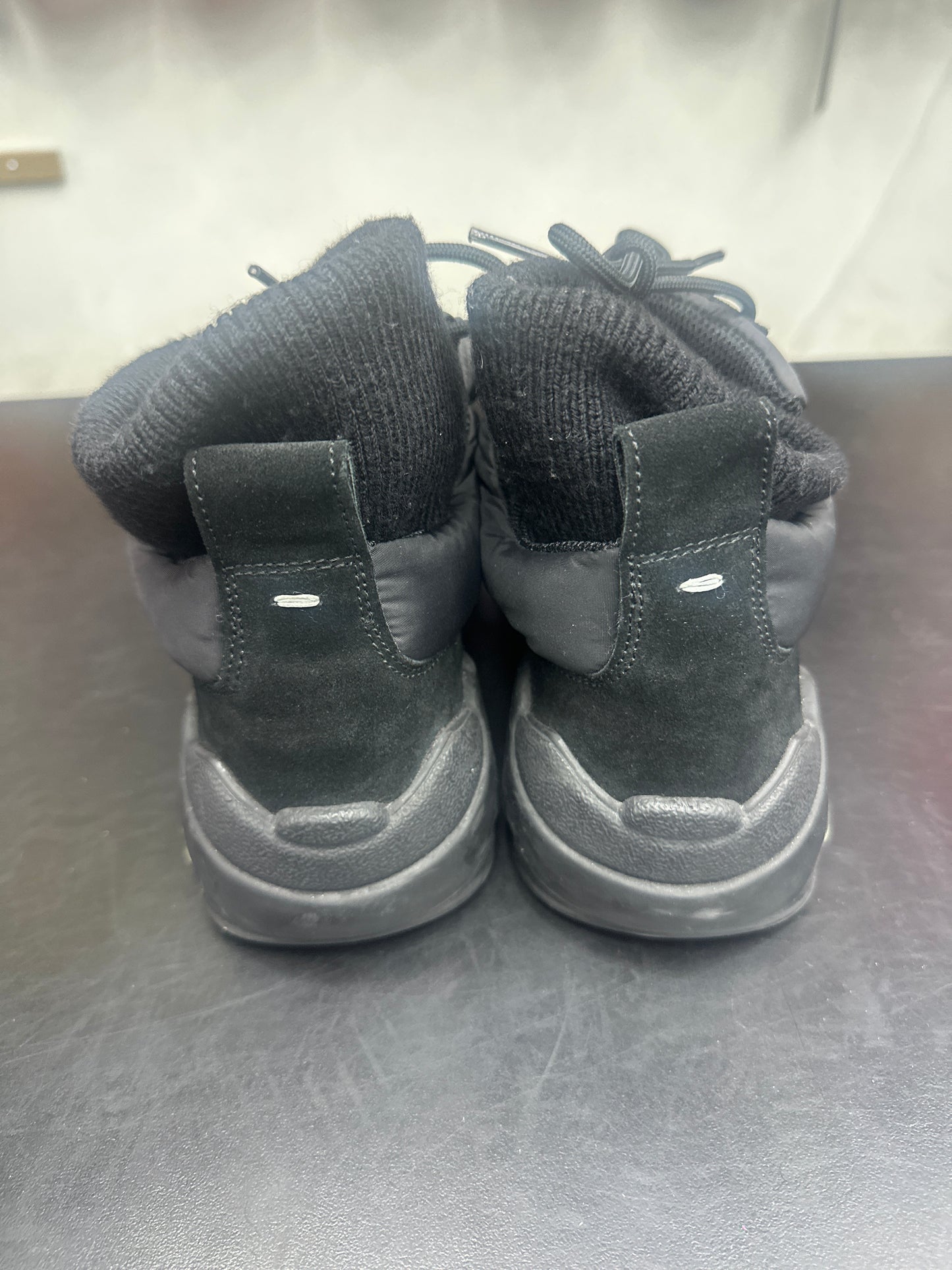 Maison Margiela Puffer High Black (U) - 41(8) (NB)
