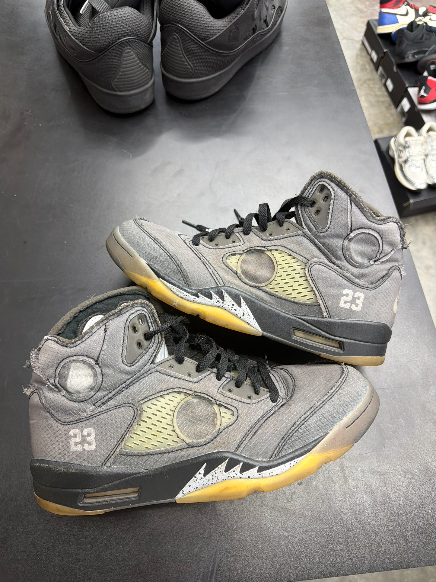 AJ5 Off White Muslin (U) - 11M (NB)