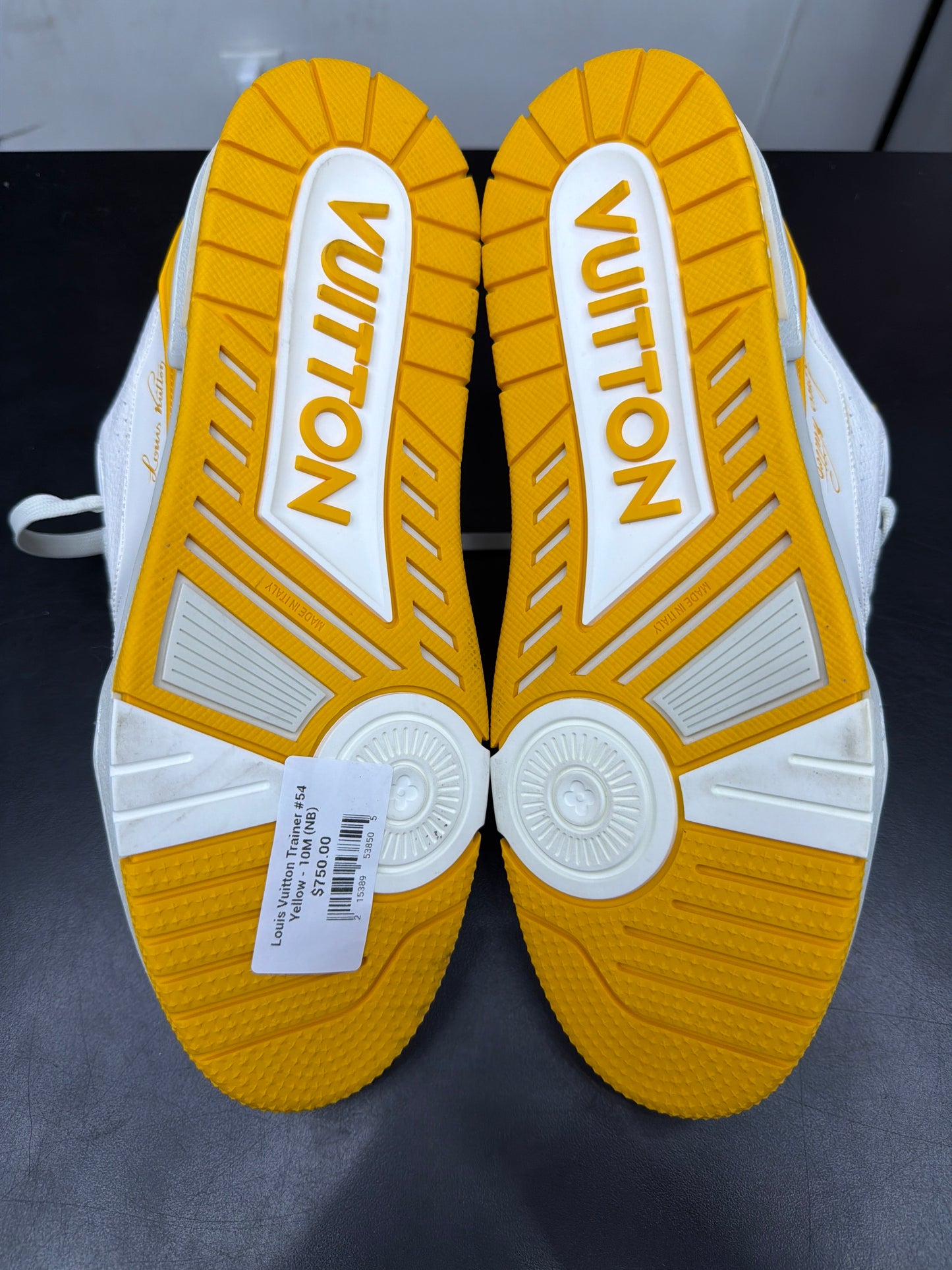 Louis Vuitton Trainer #54 Yellow - 10M (NB)