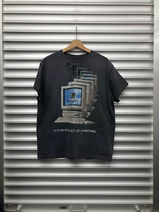 Birth Of A Royal Child Windows Tee - S