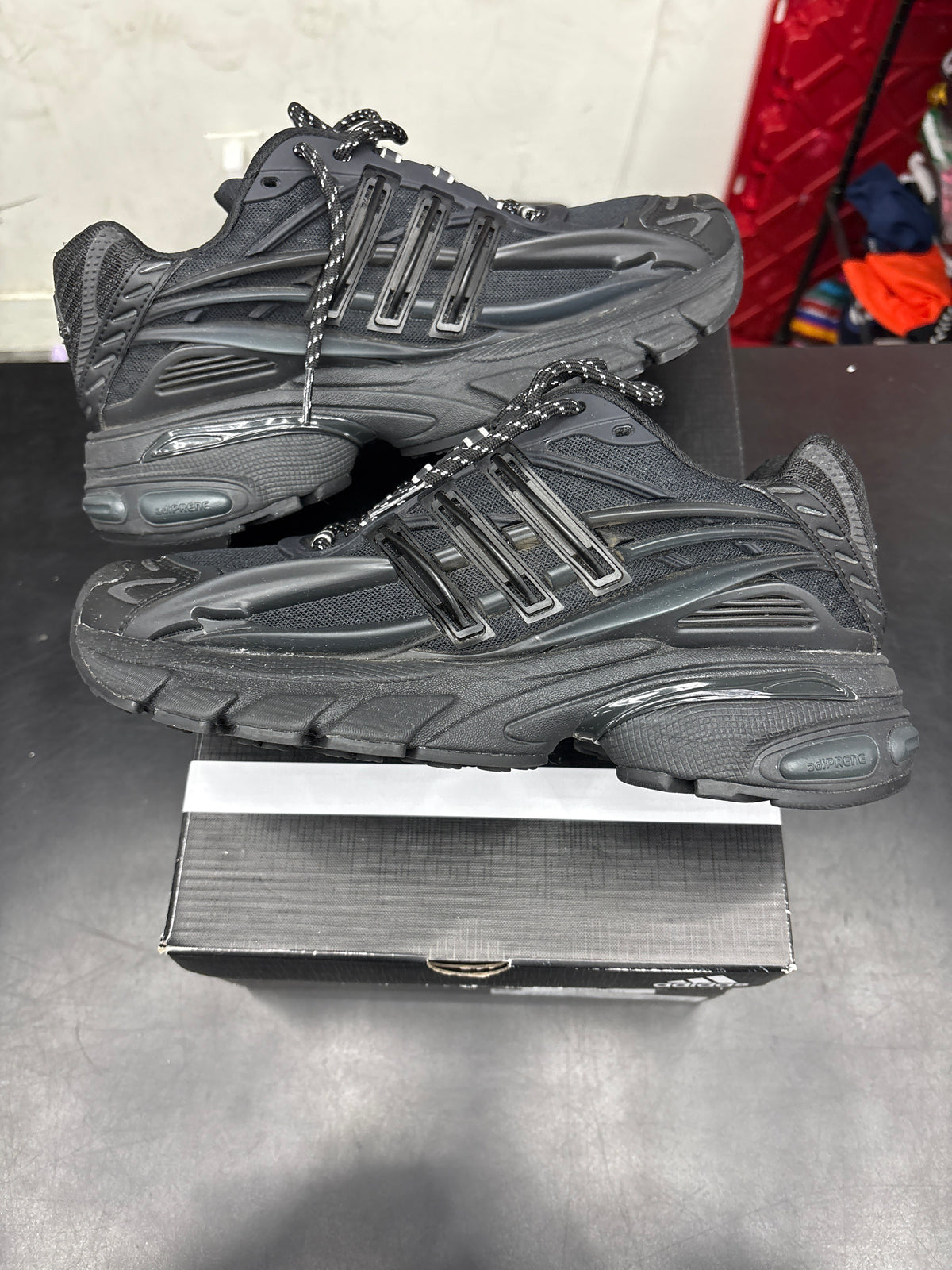 Adidas Jellyfish Carbon Black (U) - 9M**