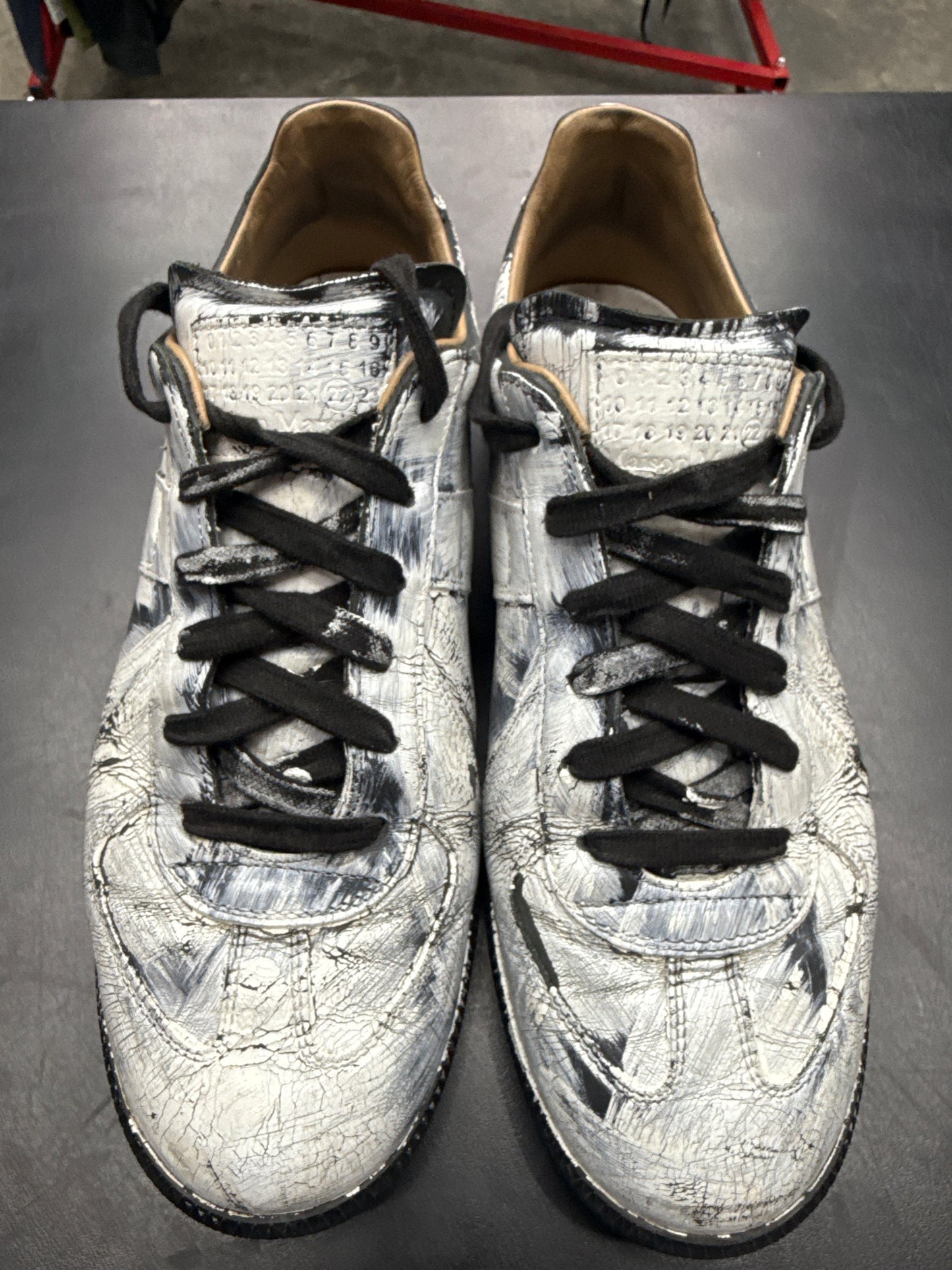Maison Margiela Replica White Paint (U) - 44(11) (NB)
