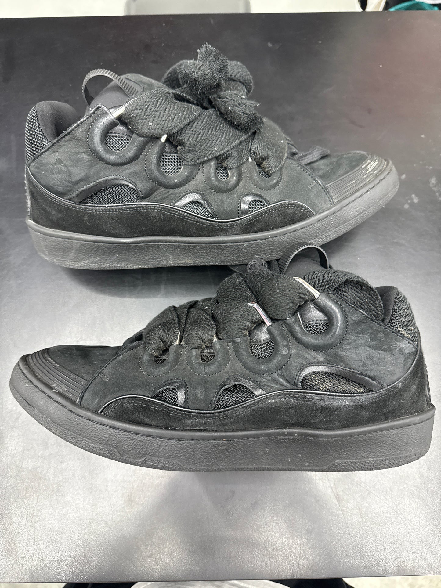 LANVIN Curb Black (U) - 45(12) (NB)