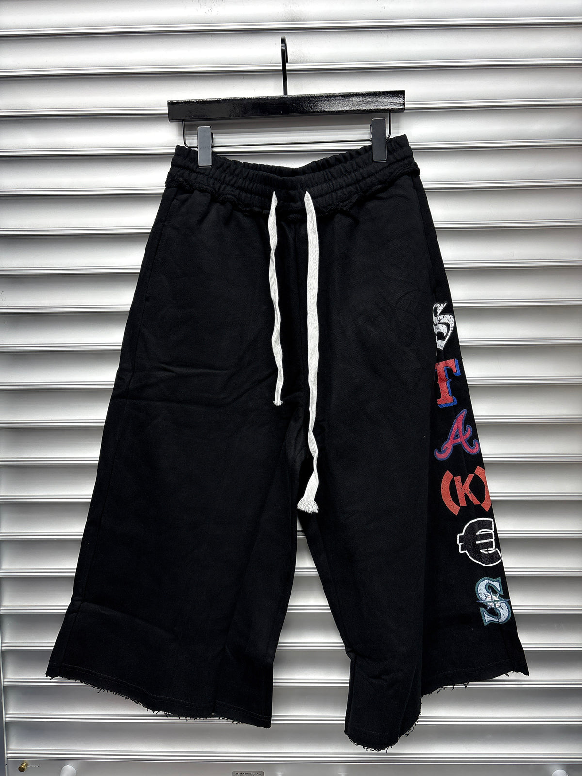 High Stakes Black Sport Shorts - M**