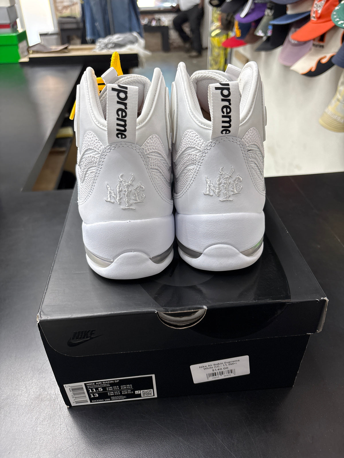 Nike Air Bakin Supreme White (U) - 11.5M**
