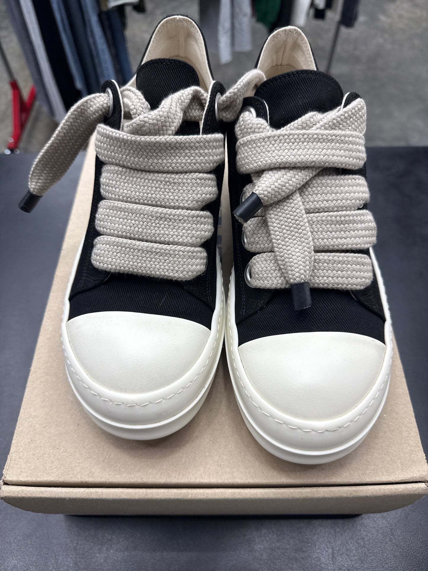 Rick Owens DRKSHDW Black Jumbo Lace Ramone Low (U) - 42(9)