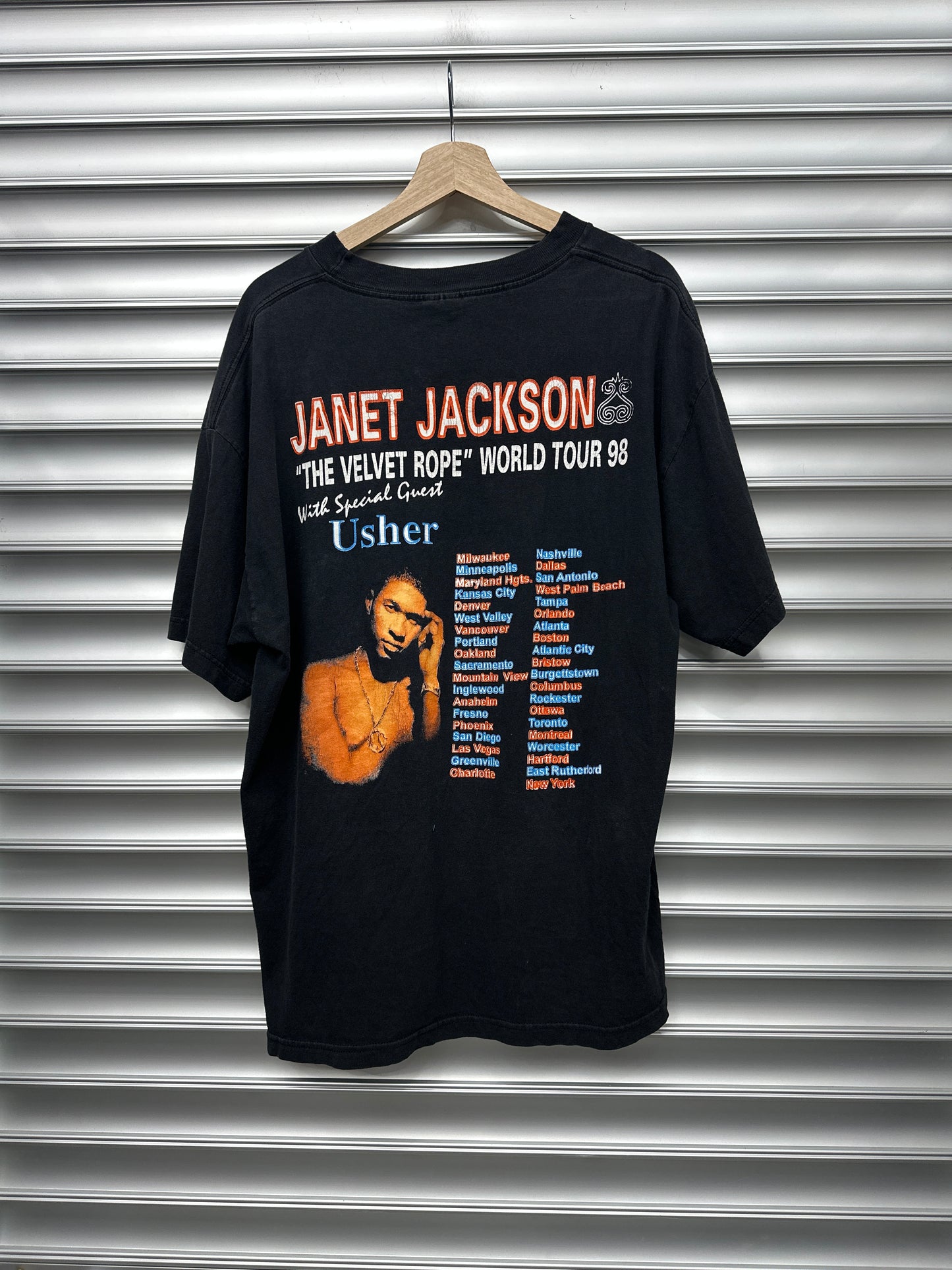 Vintage Janet Velvet Rope Tour Tee - XL