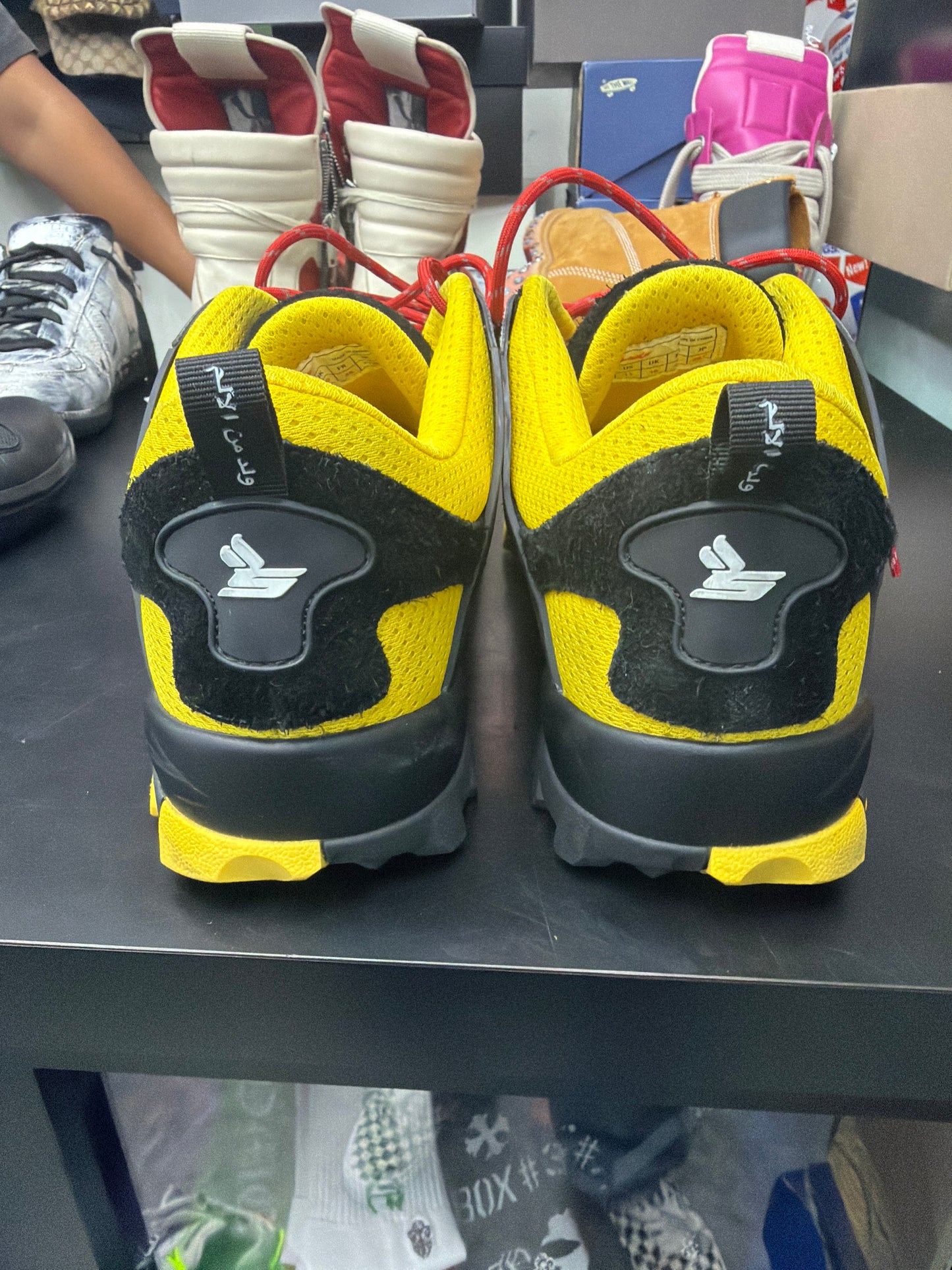 Sicko Hiking Shoe Lightning Yellow (U) - 11M (NB)